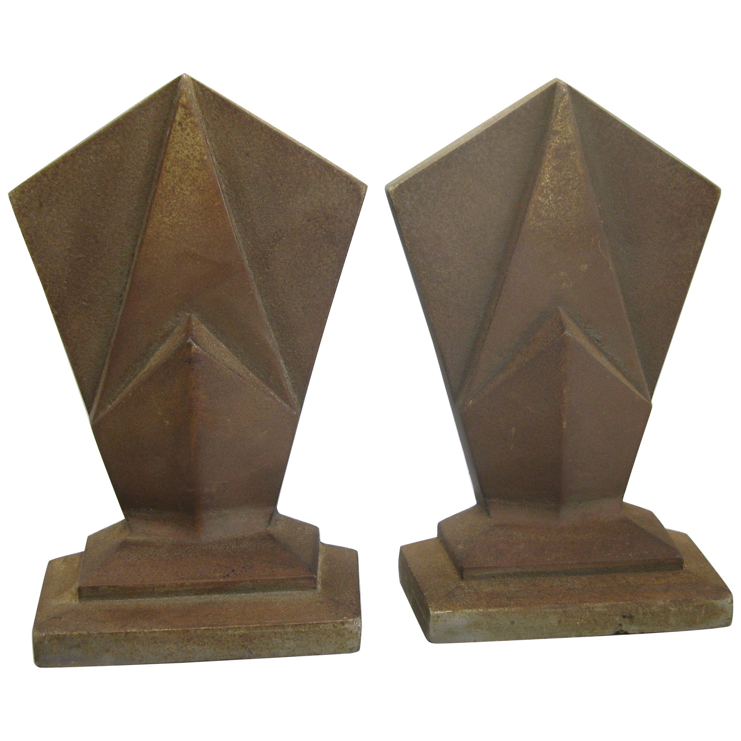 Antique Art Deco Hubley Cast Iron Geometric Skyscraper Sculpture Bookends For Sale