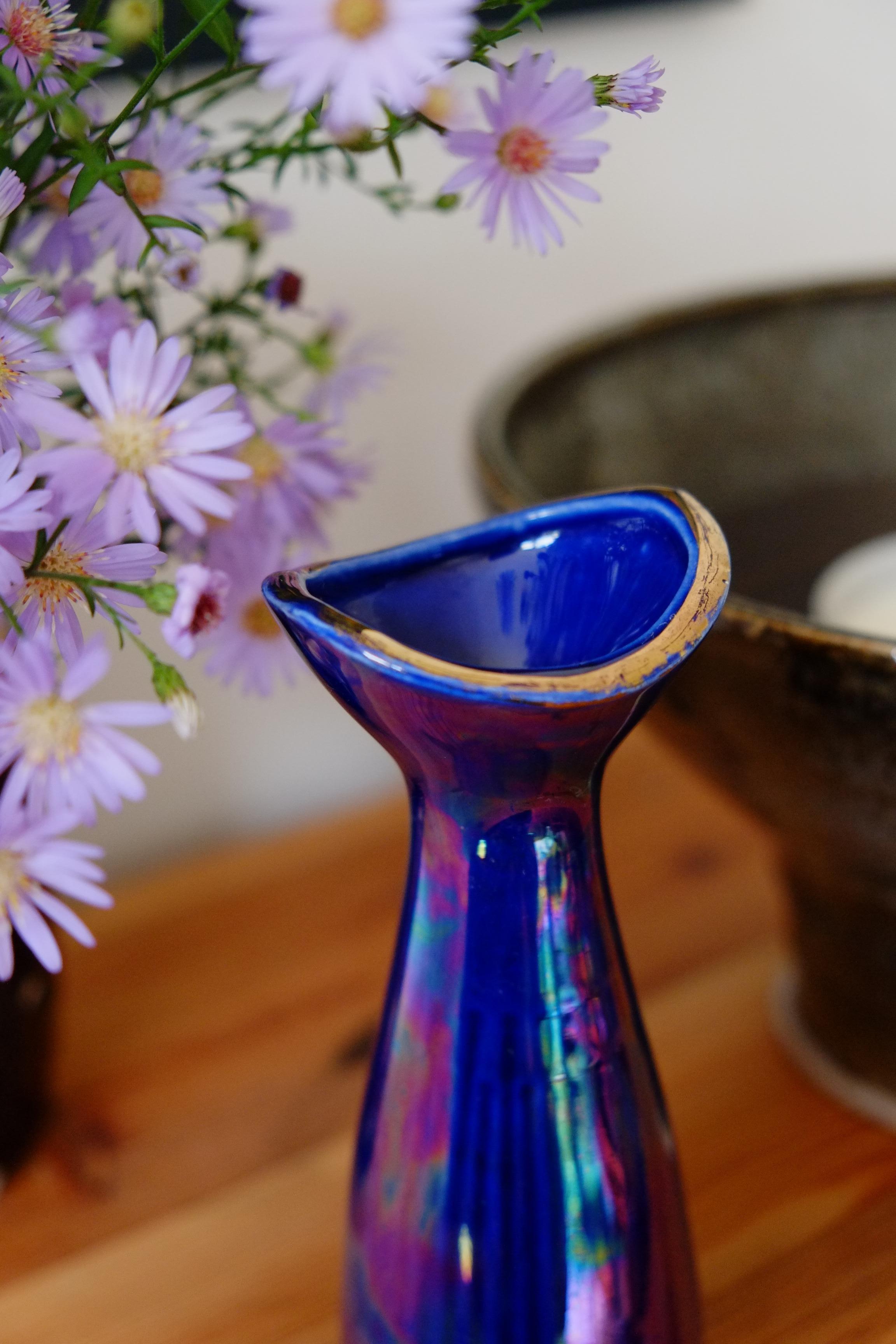20ième siècle Vase Art déco ancien en céramique irisée, fabriqué en Angleterre en vente