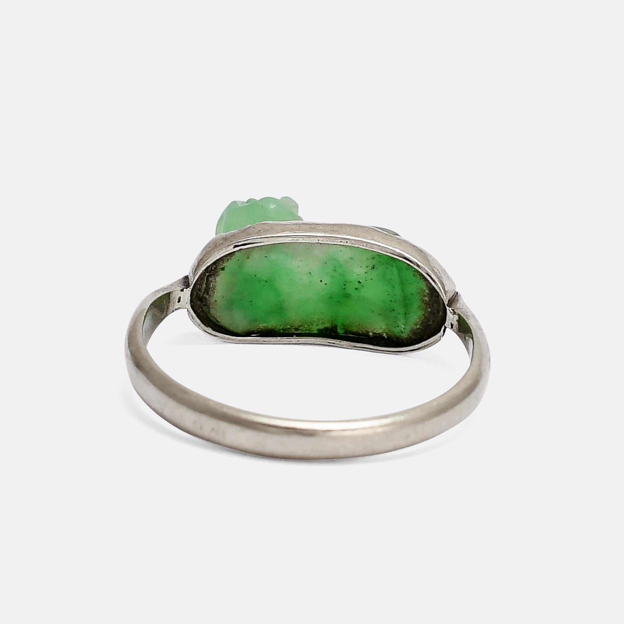 Cabochon Antique Art Deco Jade Cat Ring For Sale