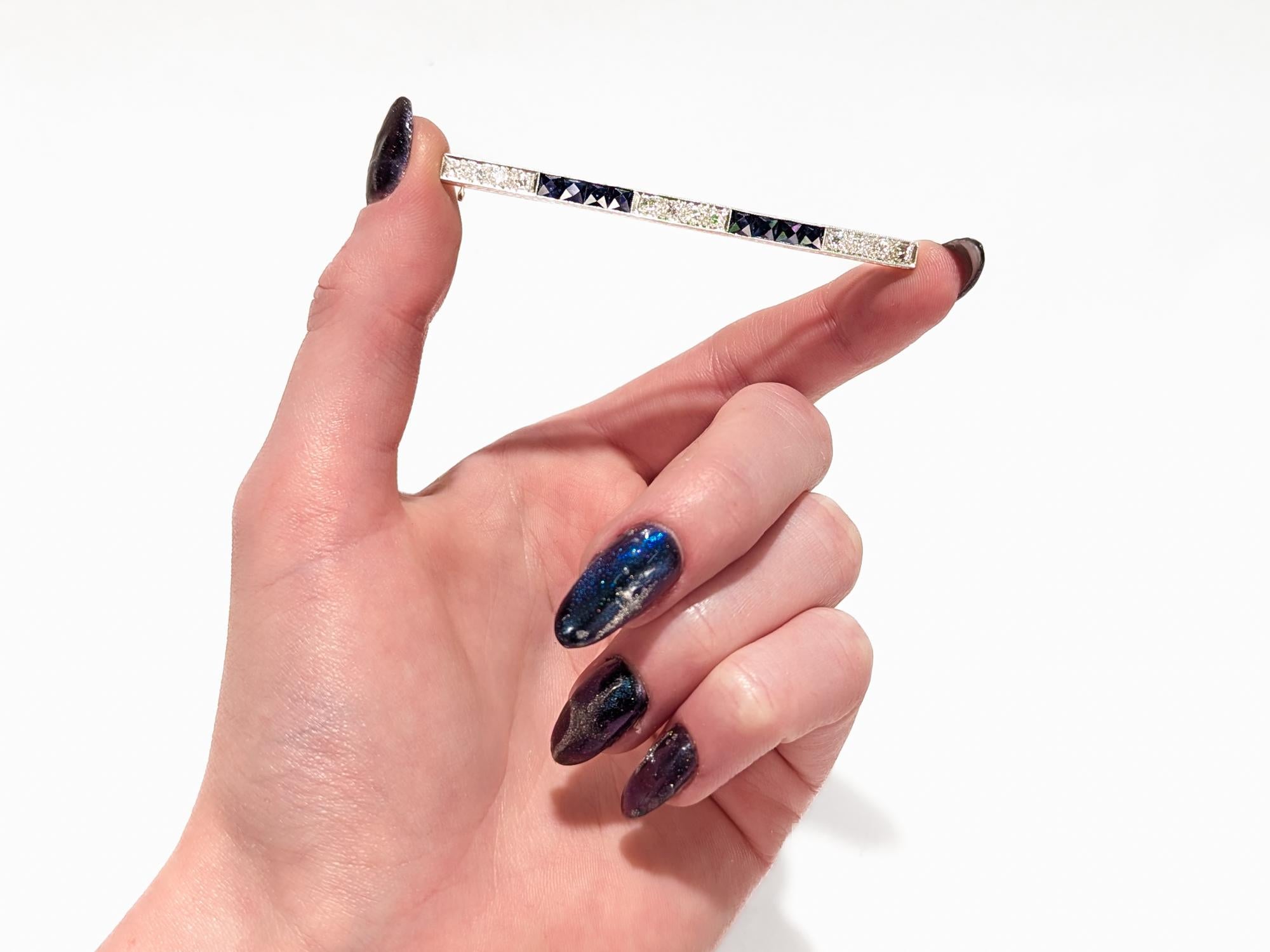 Brilliant Cut Antique Art Deco J.E. Caldwell Platinum, Diamond, & Sapphire Bar Brooch For Sale