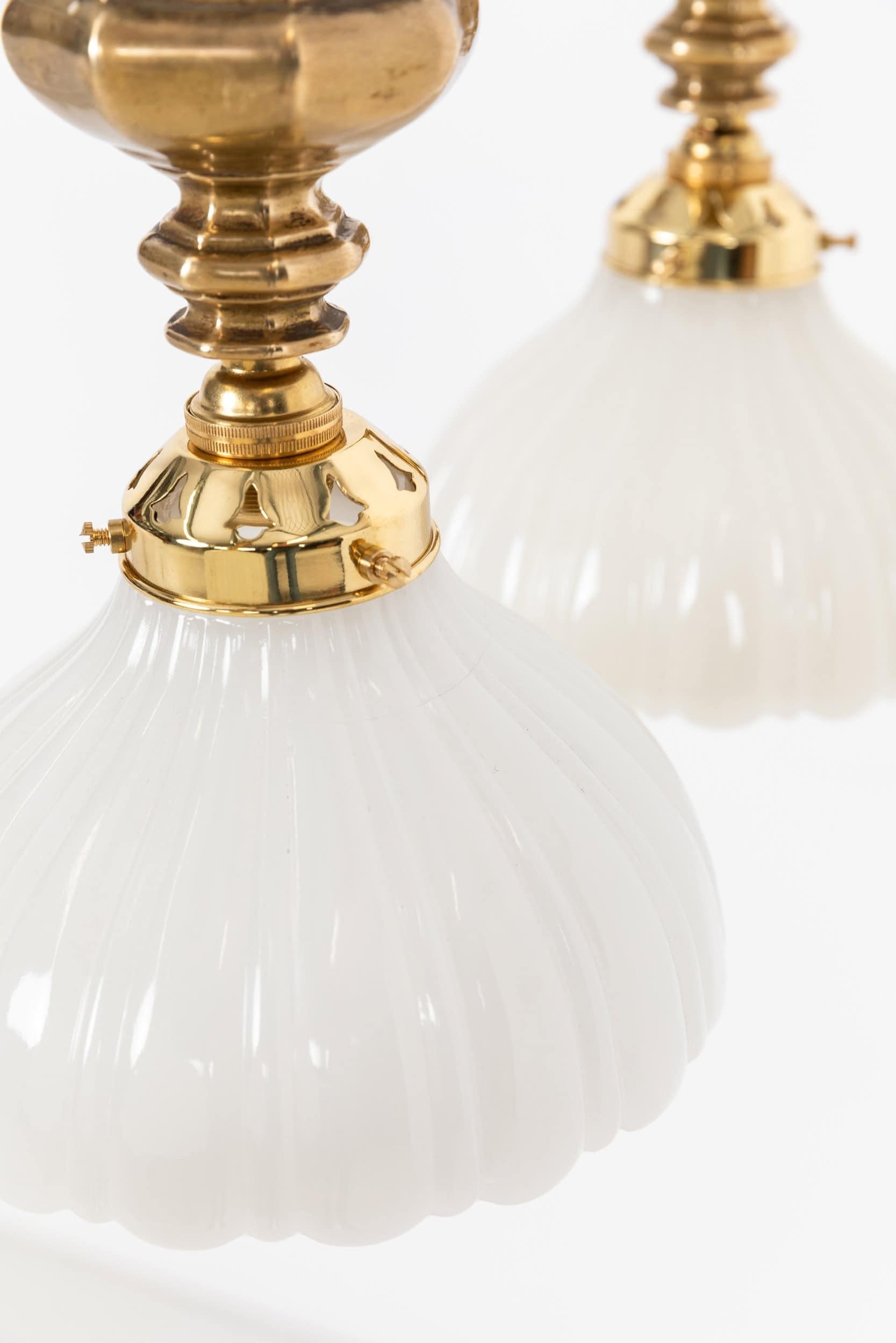 Antique Art Deco Jefferson Moonstone Opaline Glass Brass Light Pendant, C.1930 For Sale 1