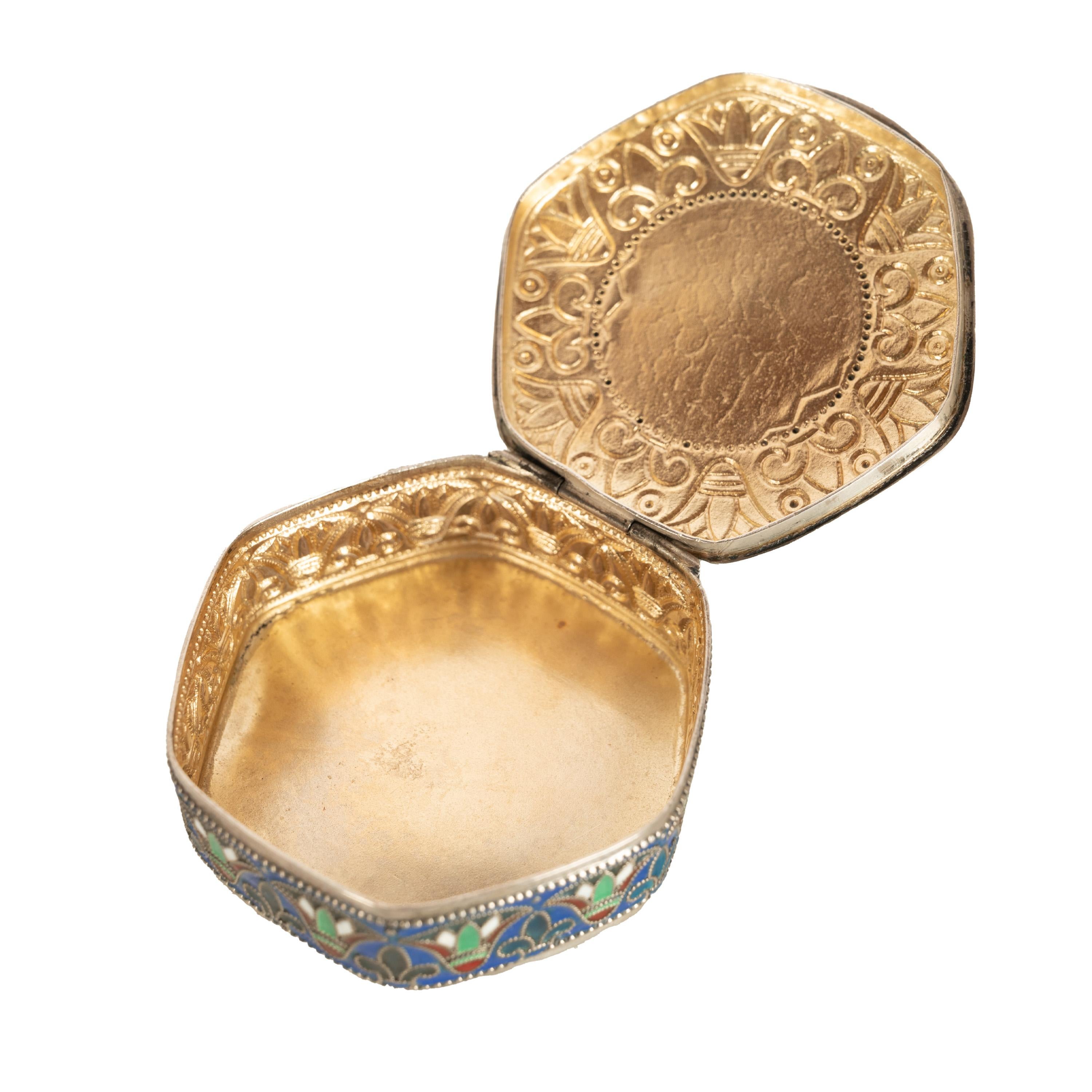 Antike Art Deco König Tut ägyptische Wiedergeburt Silber vergoldet Emaille Cloisonne Box 1925 im Angebot 5
