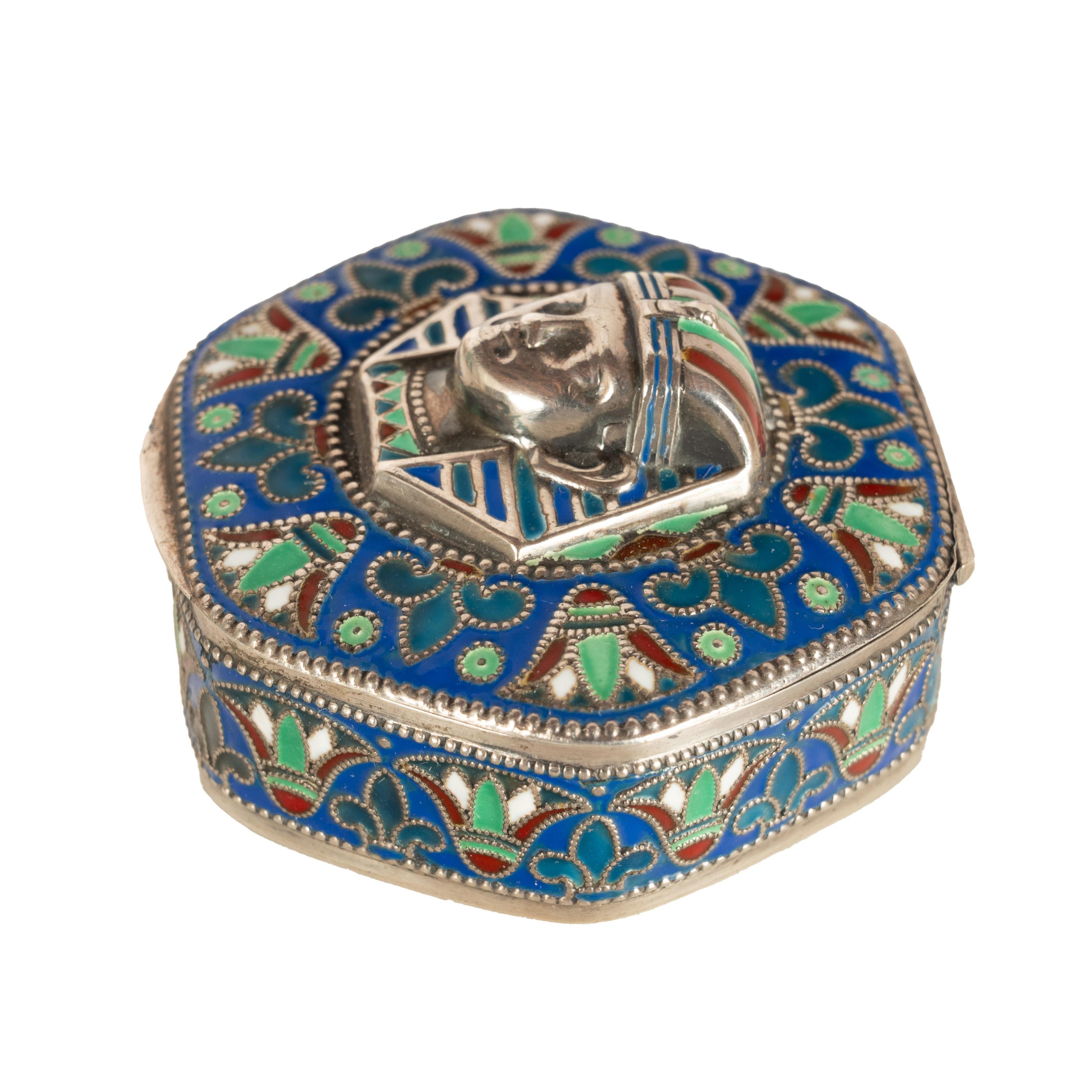 Antike Art Deco König Tut ägyptische Wiedergeburt Silber vergoldet Emaille Cloisonne Box 1925 im Angebot 1
