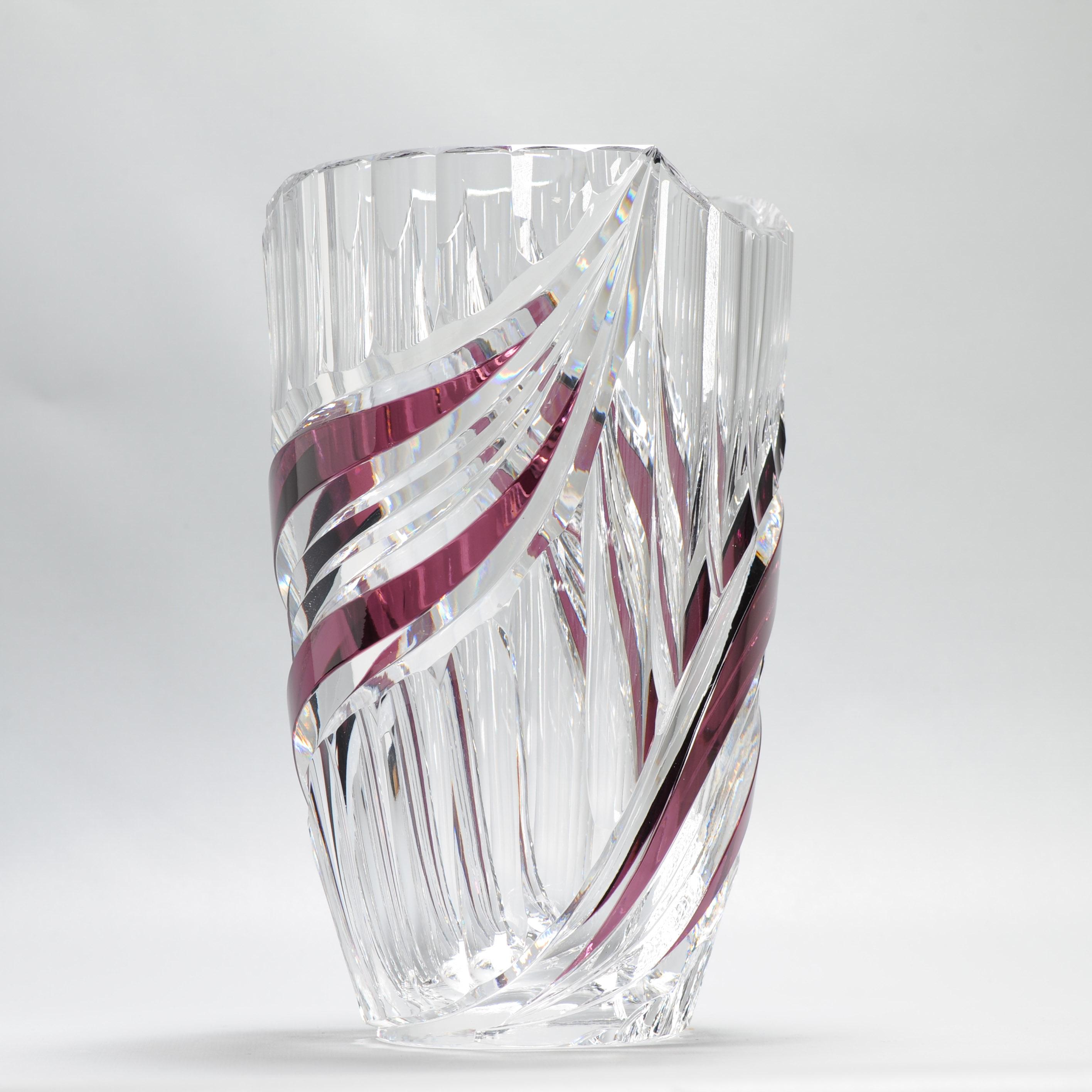 Antiguo jarrón Art Decó Leerdam o Val Saint Lambert de cristal rojo Cristall belga Jugendstil en venta