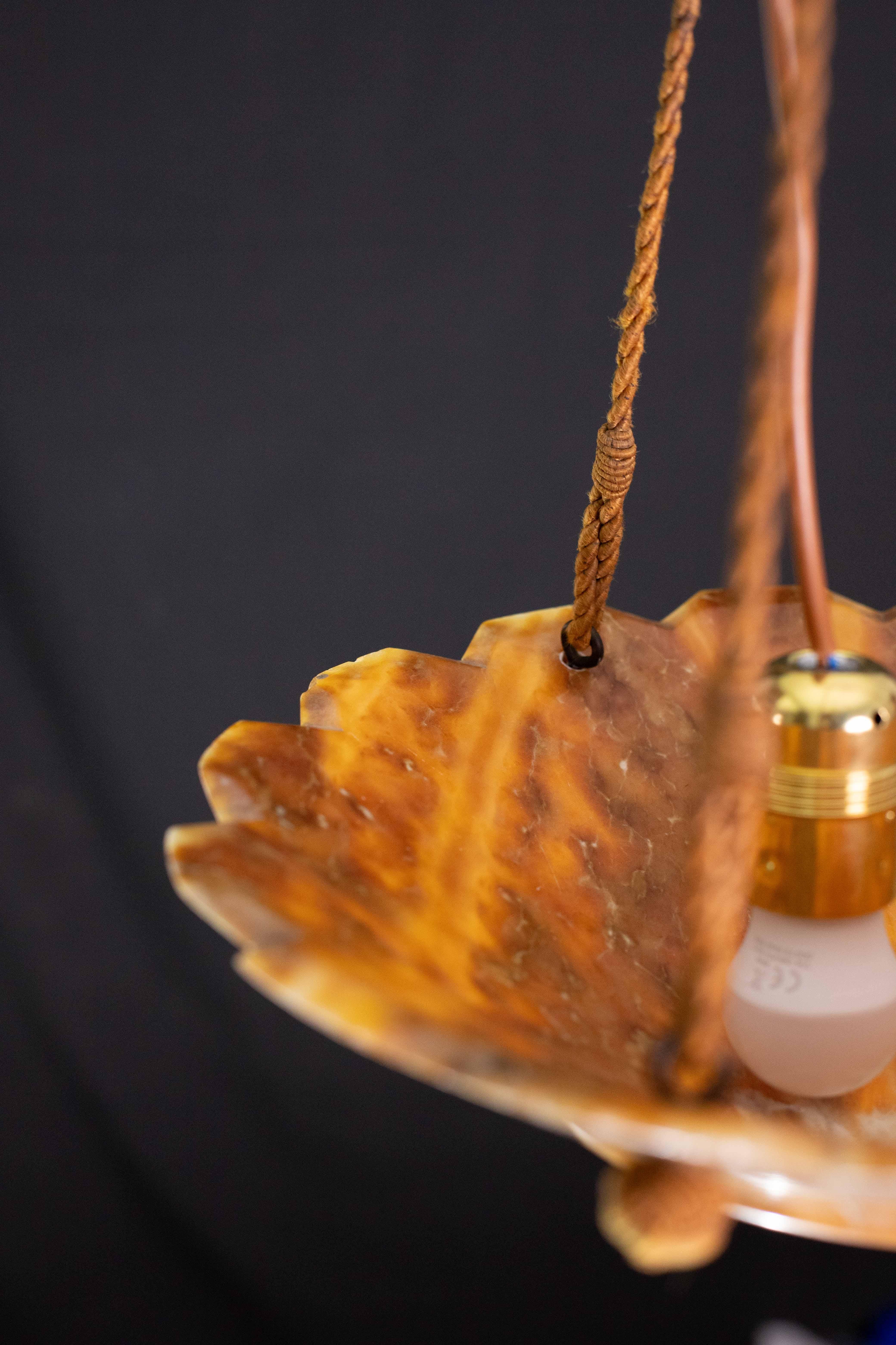 Antique Art Decò Liberty Alabaster Chandelier, 1940s For Sale 7