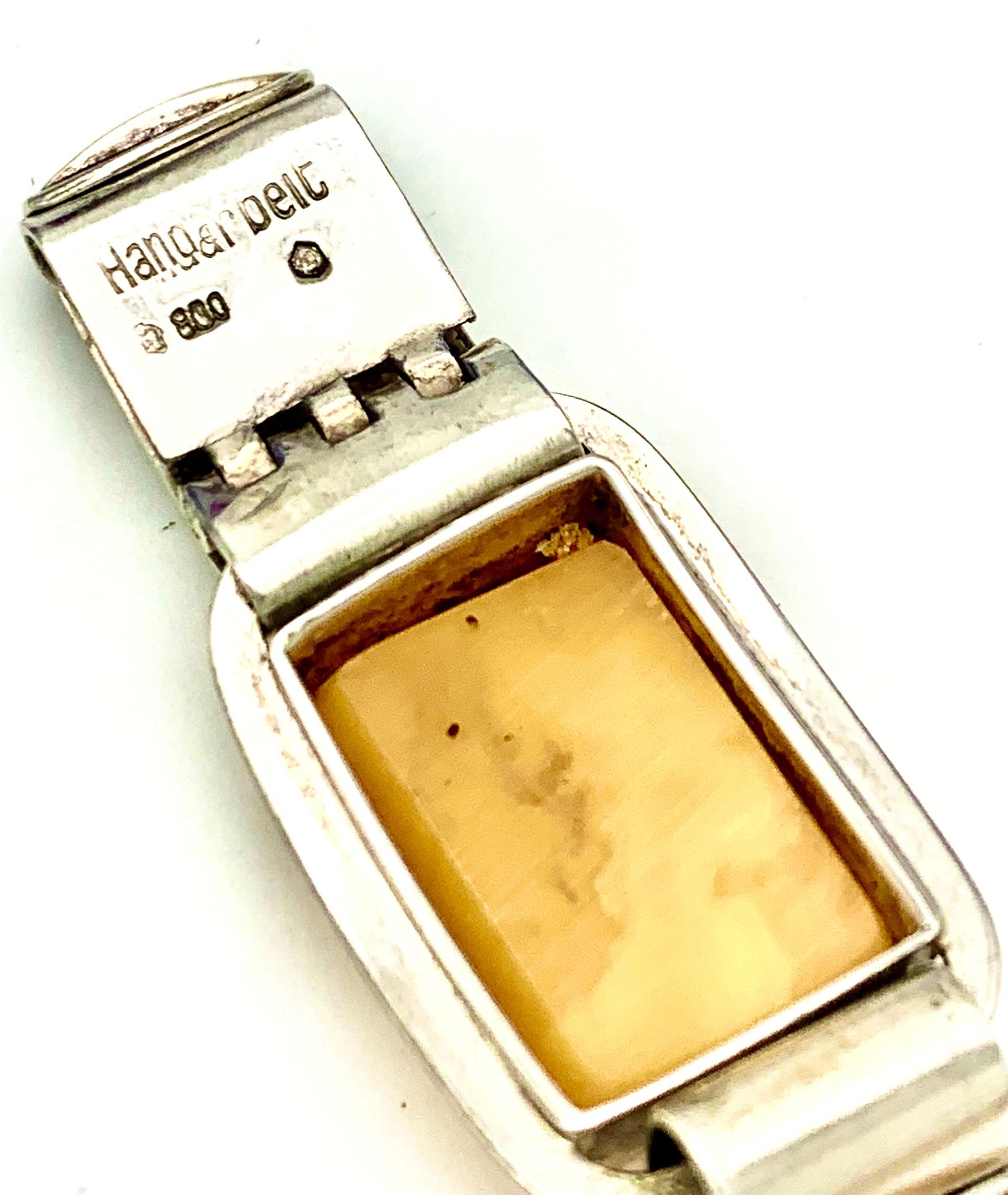 Women's Antique Art Deco Link Bracelet Butterscotch Amber Sugarloaf Cabochon Cut Silver For Sale