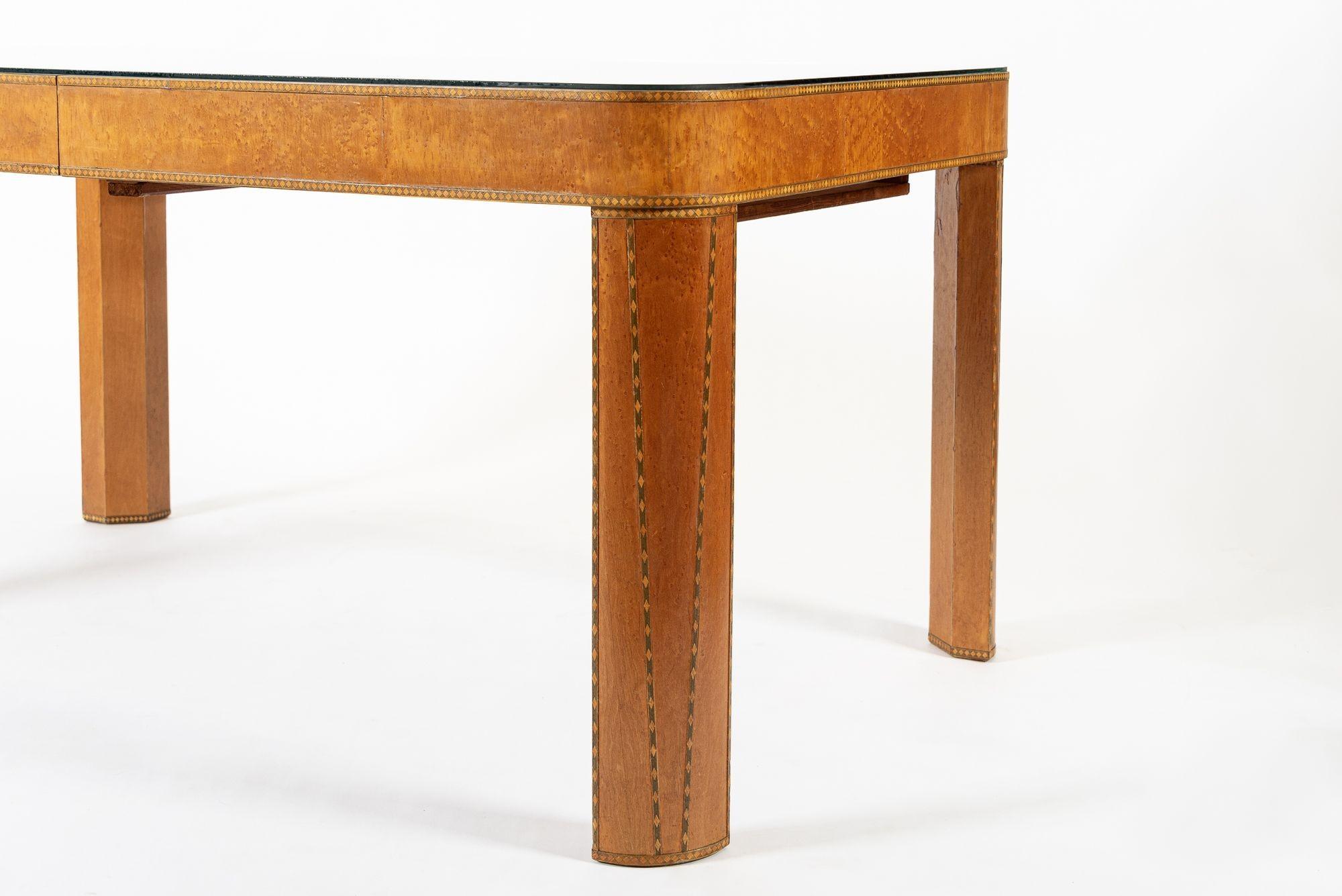 Milieu du XXe siècle Table de salle à manger Art Déco ancienne en bois d'ébène de Macassar en vente