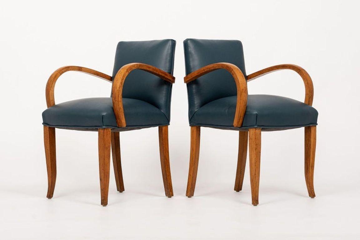 Antike Art Deco Ahorn Bugholz und blauem Leder Esszimmerstühle 1930s im Angebot 1