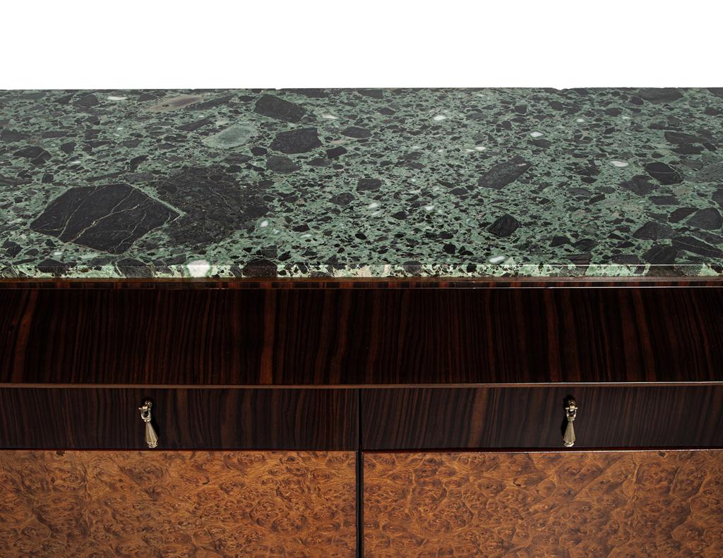 Francese Antico mobile buffet con piano in marmo Art Deco in vendita