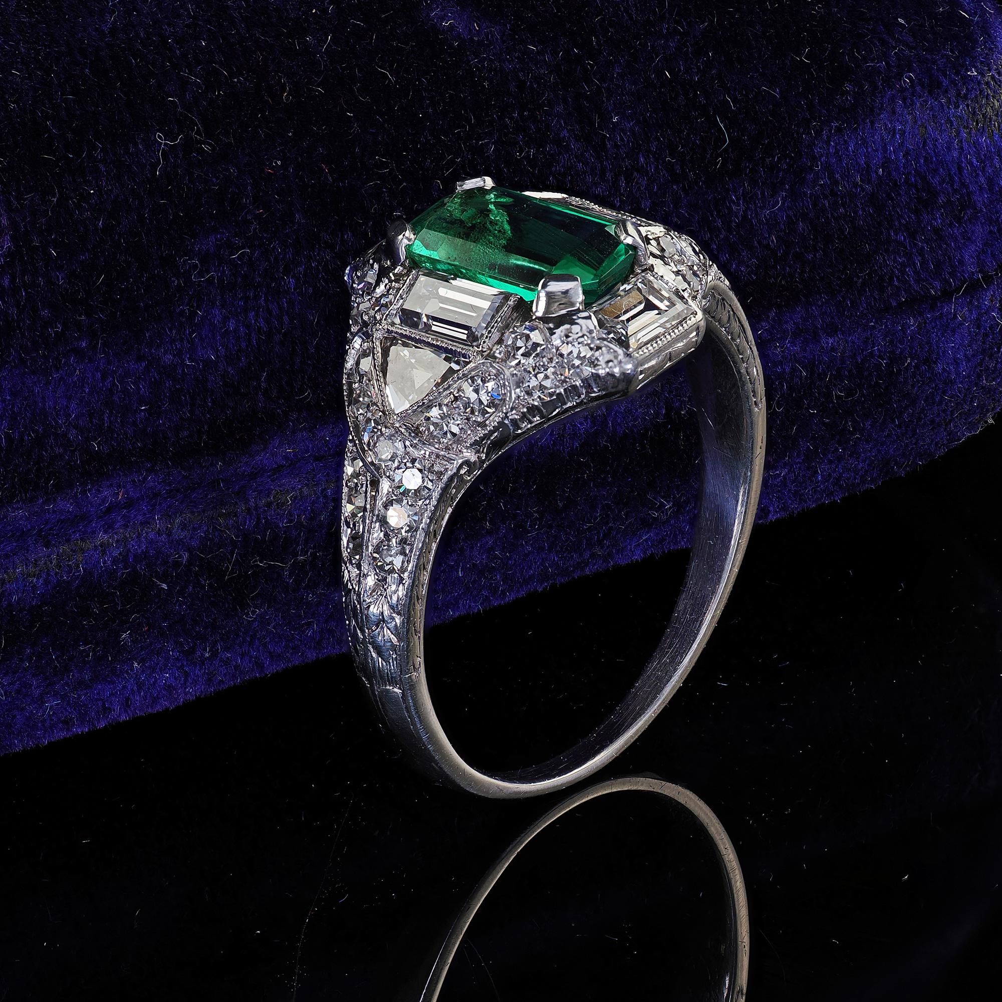Octagon Cut Antique Art Deco Marcus Co Platinum Diamond No Oil Emerald Engagement Ring - GIA For Sale