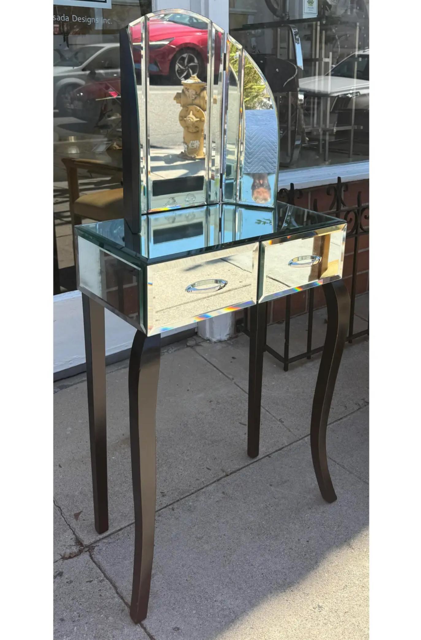Antique Art Deco Mirrored Tri Fold Vanity Dressing Table.