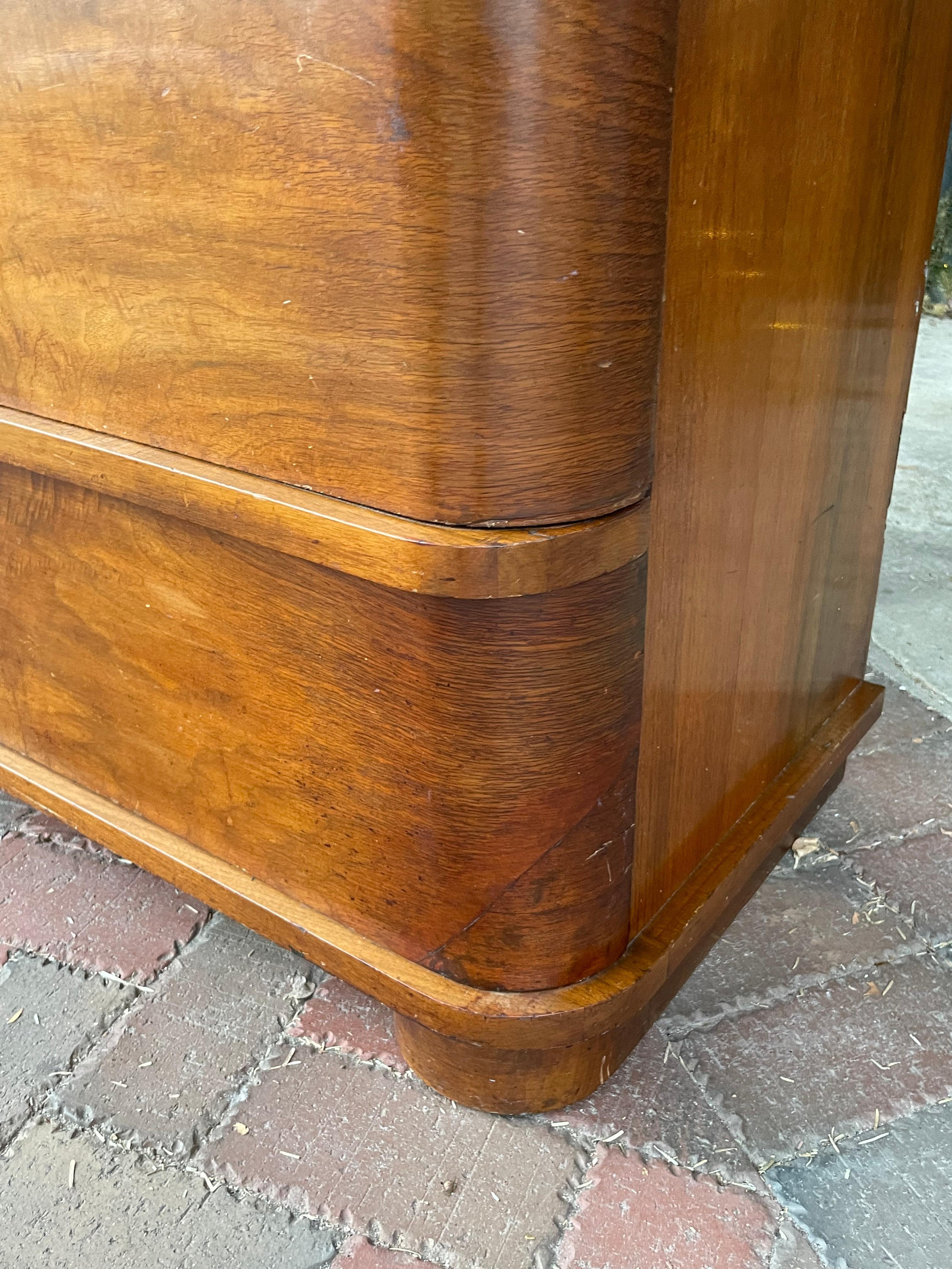 Antique Art Deco Moderne Walnut Vitrine Display Cabinet with Curved Glass Doors 3