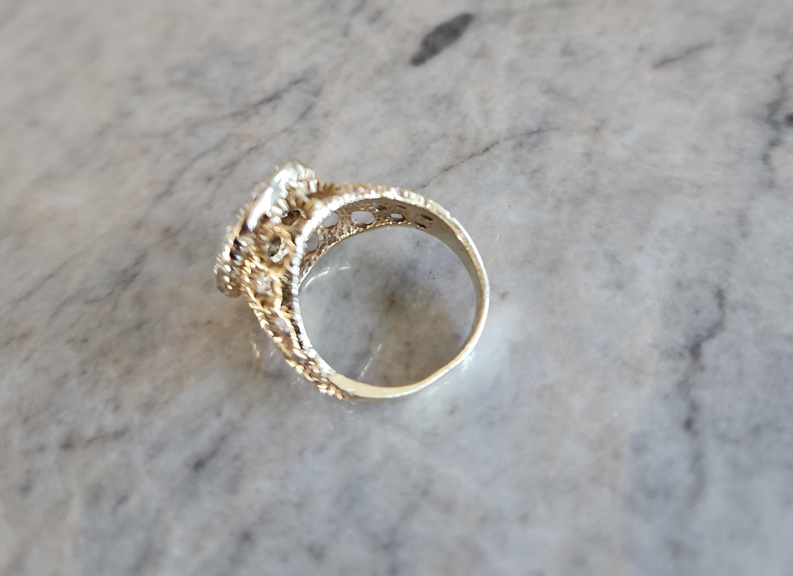 Bague ancienne Art Deco avec diamant naturel en forme de grappe en vente 6