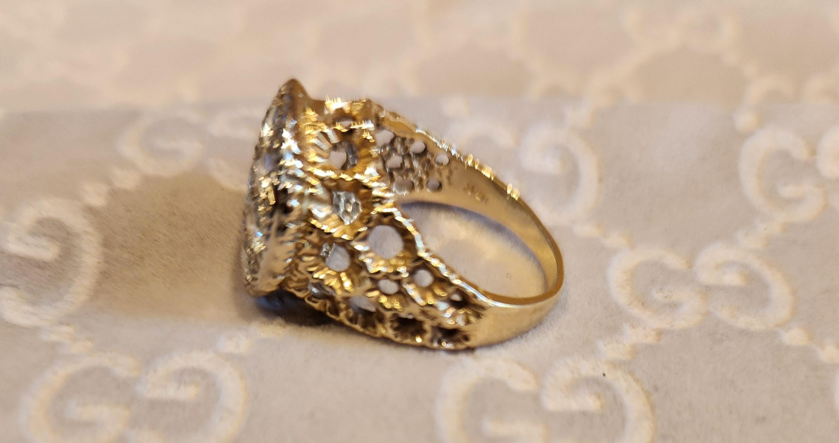 Bague ancienne Art Deco avec diamant naturel en forme de grappe en vente 7