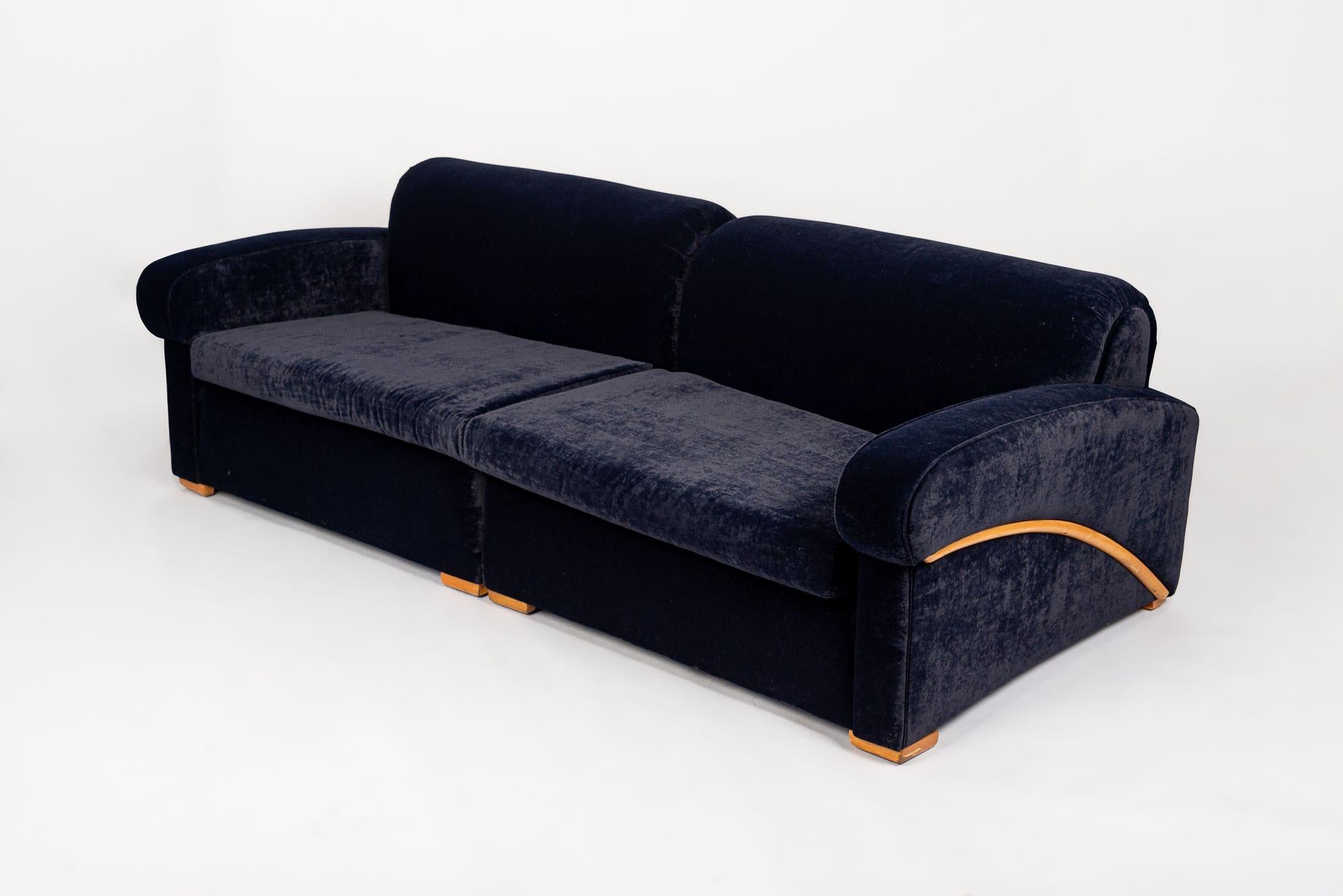 Antique Art Deco Navy Blue Velvet Sofa Couch 1940s In Good Condition For Sale In Detroit, MI