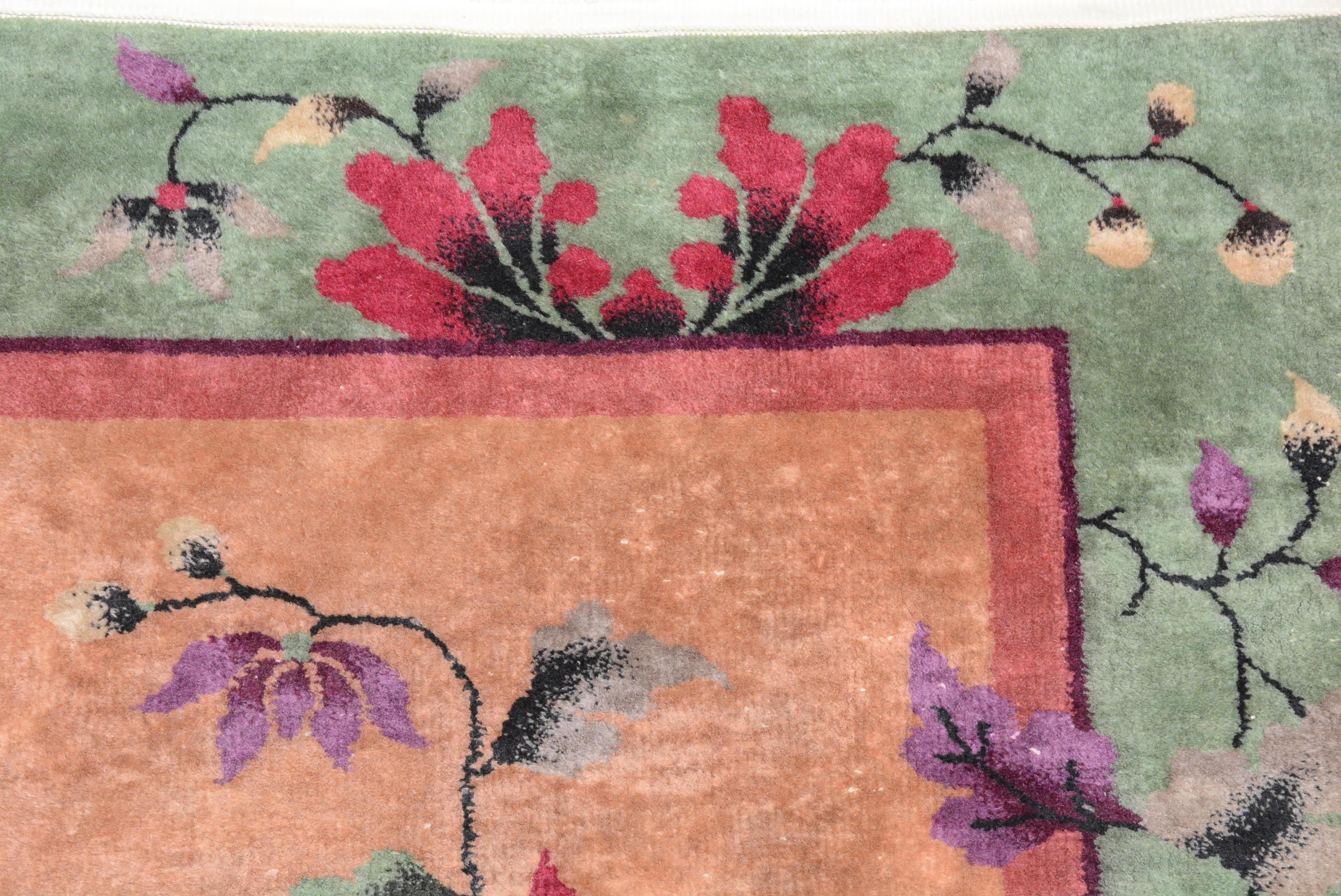 Antiker Art Deco Nichols Chinese Rug im Zustand „Gut“ im Angebot in Closter, NJ