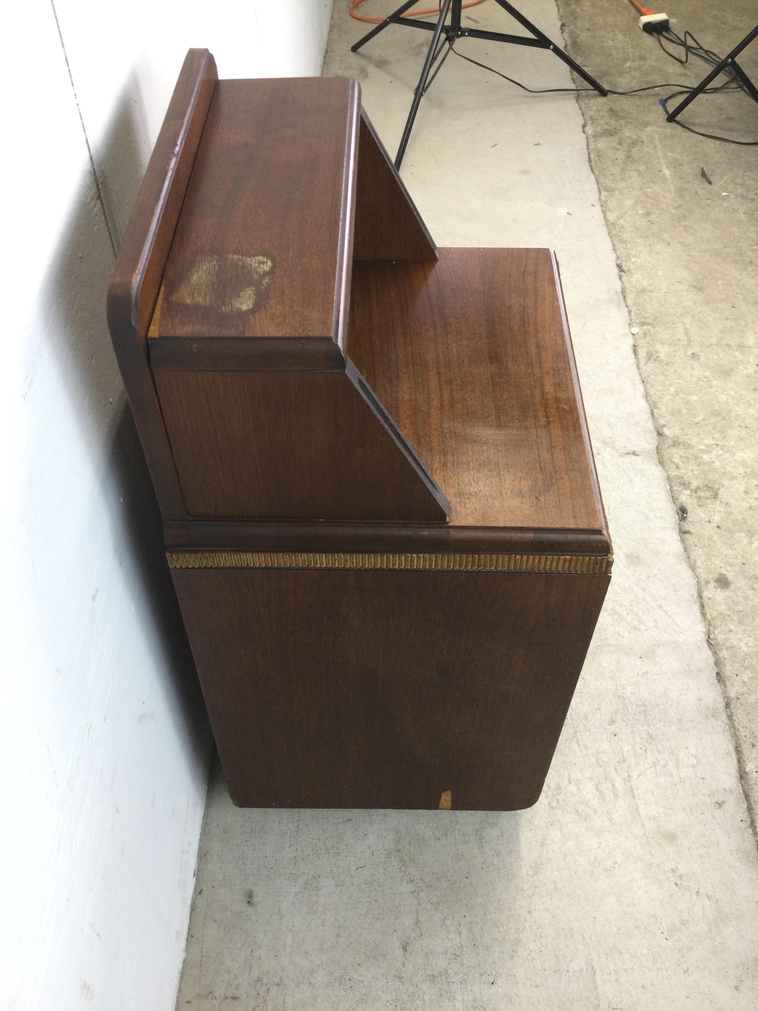 Antique Art Deco Nightstand with Storage Cabinet In Good Condition For Sale In Freehold, NJ
