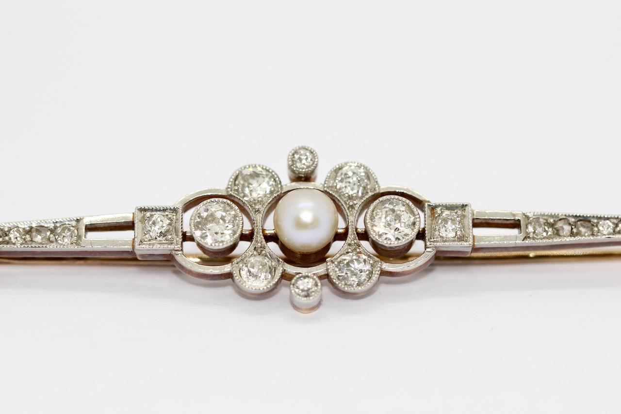 Antique Art Deco, Nouveau, Gold and Platinum Bar Brooch with Diamonds and Pearl For Sale 2