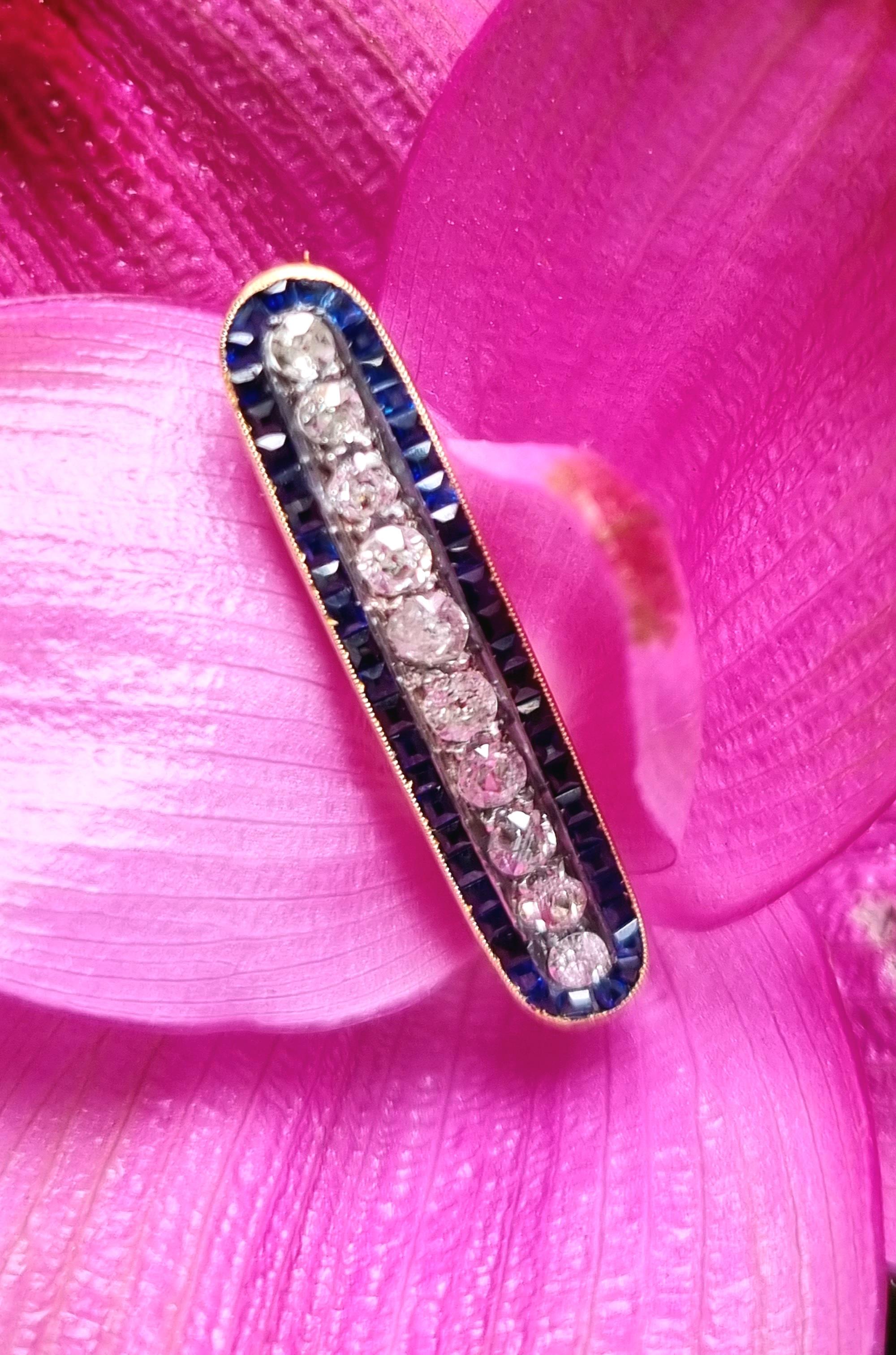Antique Art Deco Old Cut Diamond and Blue Sapphire Bar Brooch 'Early 20th C' In Good Condition In OVIEDO, AS