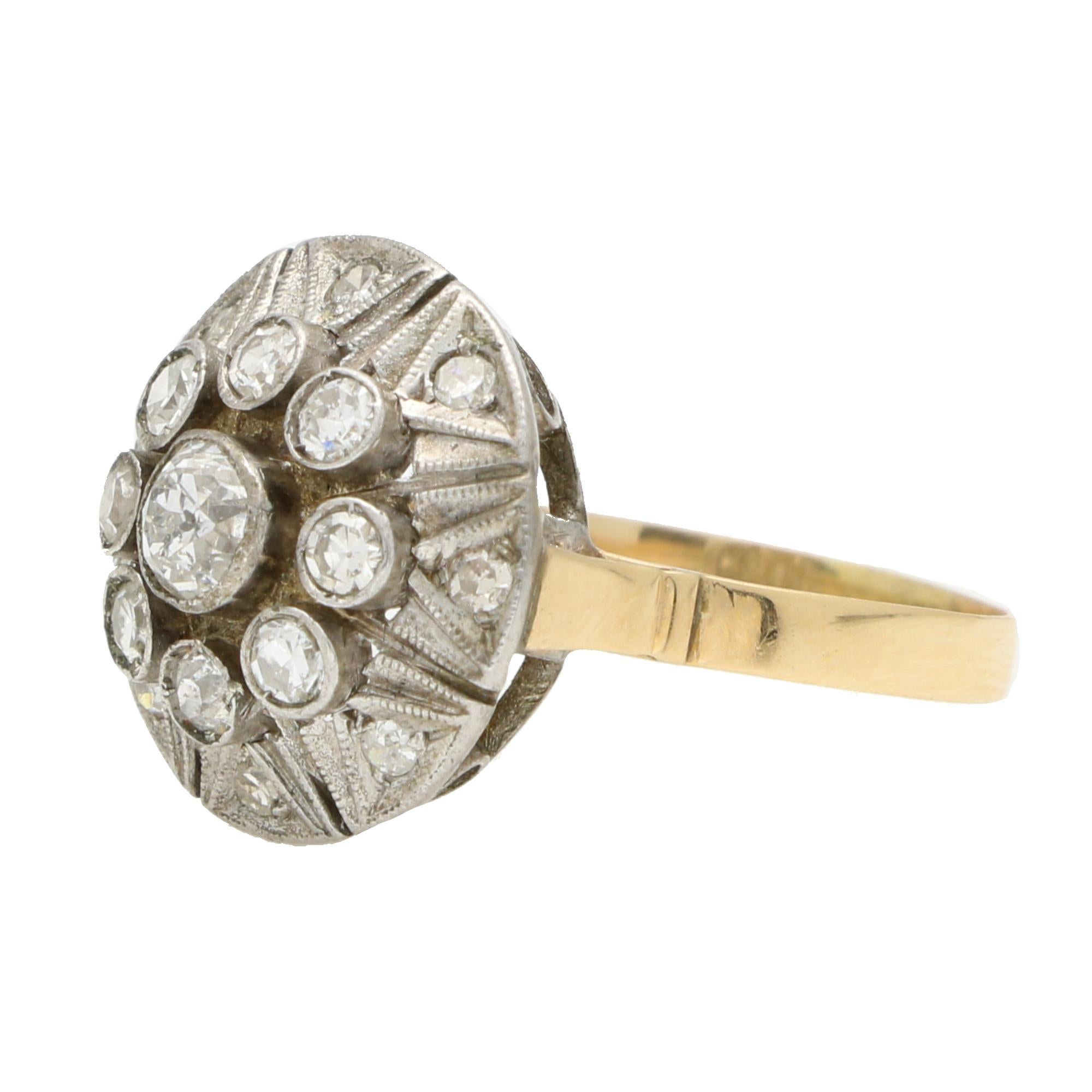 Bague Art déco ancienne grappe de diamants taille ancienne en or rose 18 carats et platine Bon état - En vente à London, GB
