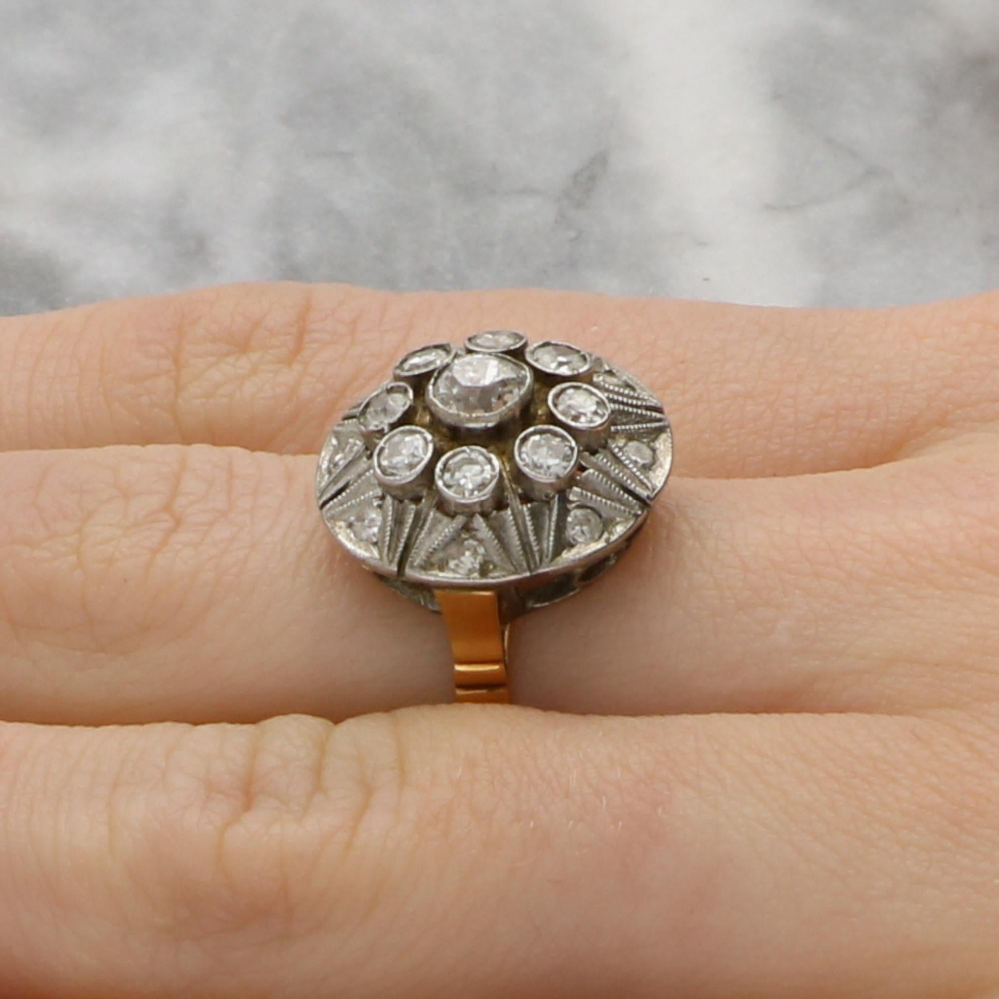 Bague Art déco ancienne grappe de diamants taille ancienne en or rose 18 carats et platine en vente 3