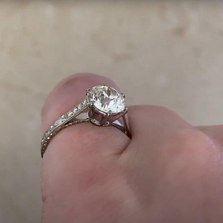 Bague Art déco ancienne européenne avec diamants (environ 1,70 carat), platine Excellent état - En vente à New York, NY