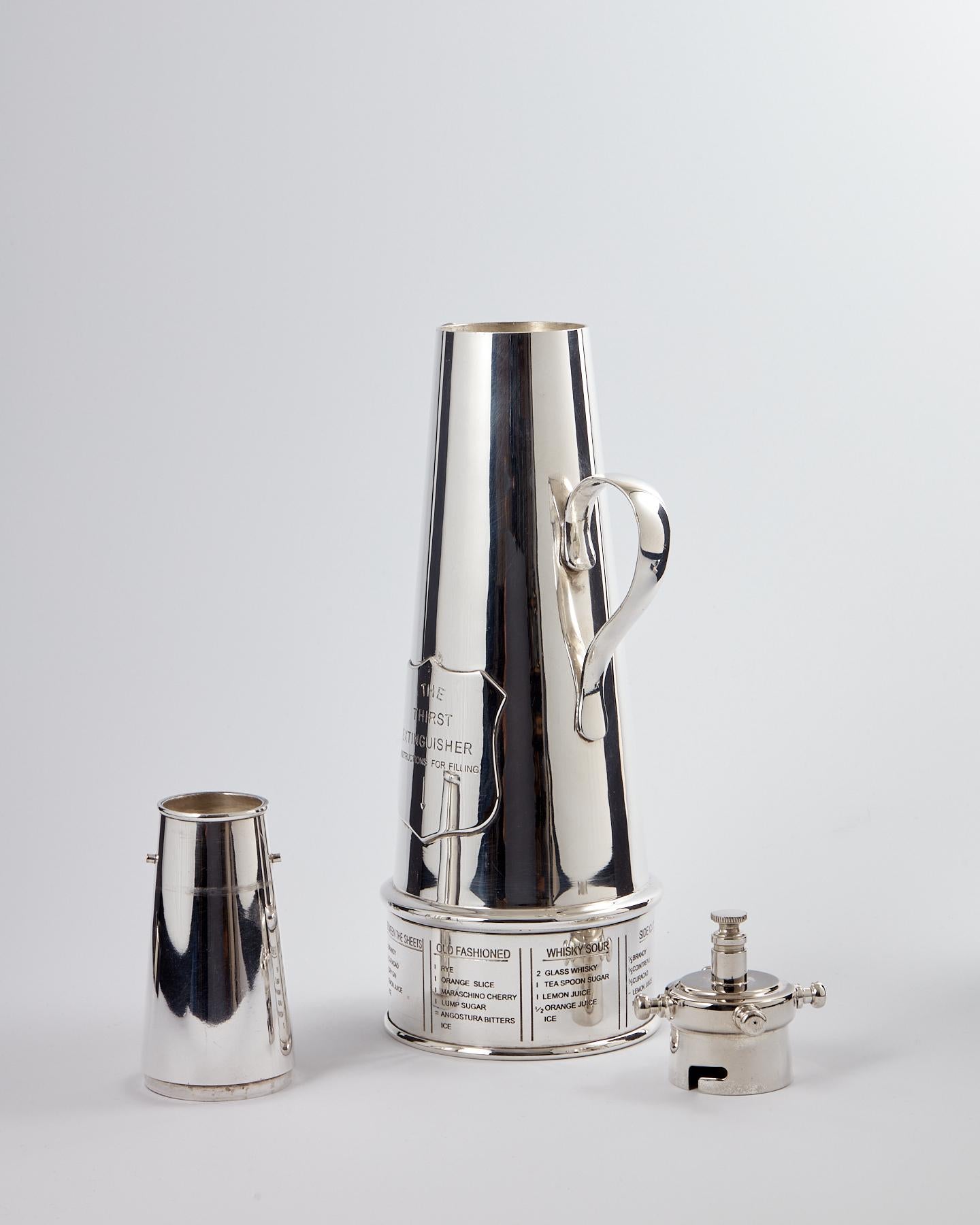 Antiguo Extintor Art Decó Coctelera Mappin & Webb Circa 1930 Chapado en plata en venta