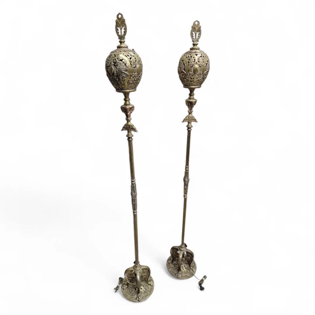 Antique Art Deco Oscar Bruno Bach Detailed Figural Bronze Floor Lamps - Pair For Sale 6