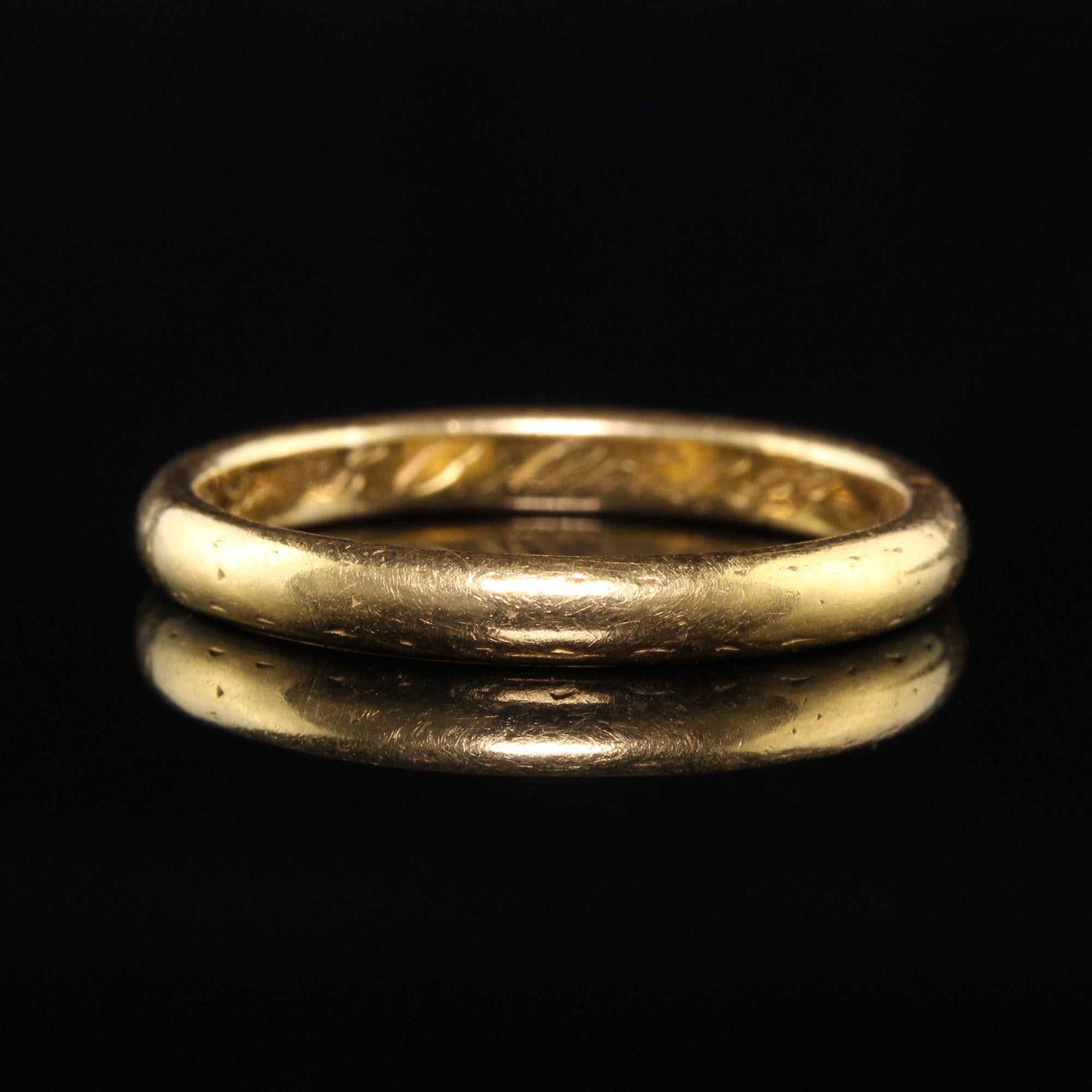 22 carat gold ring