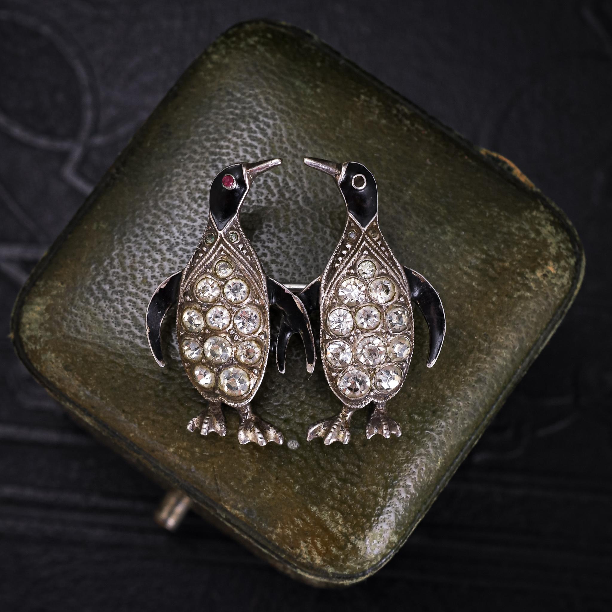 Women's or Men's Antique Art Deco Penguins Brooch For Sale
