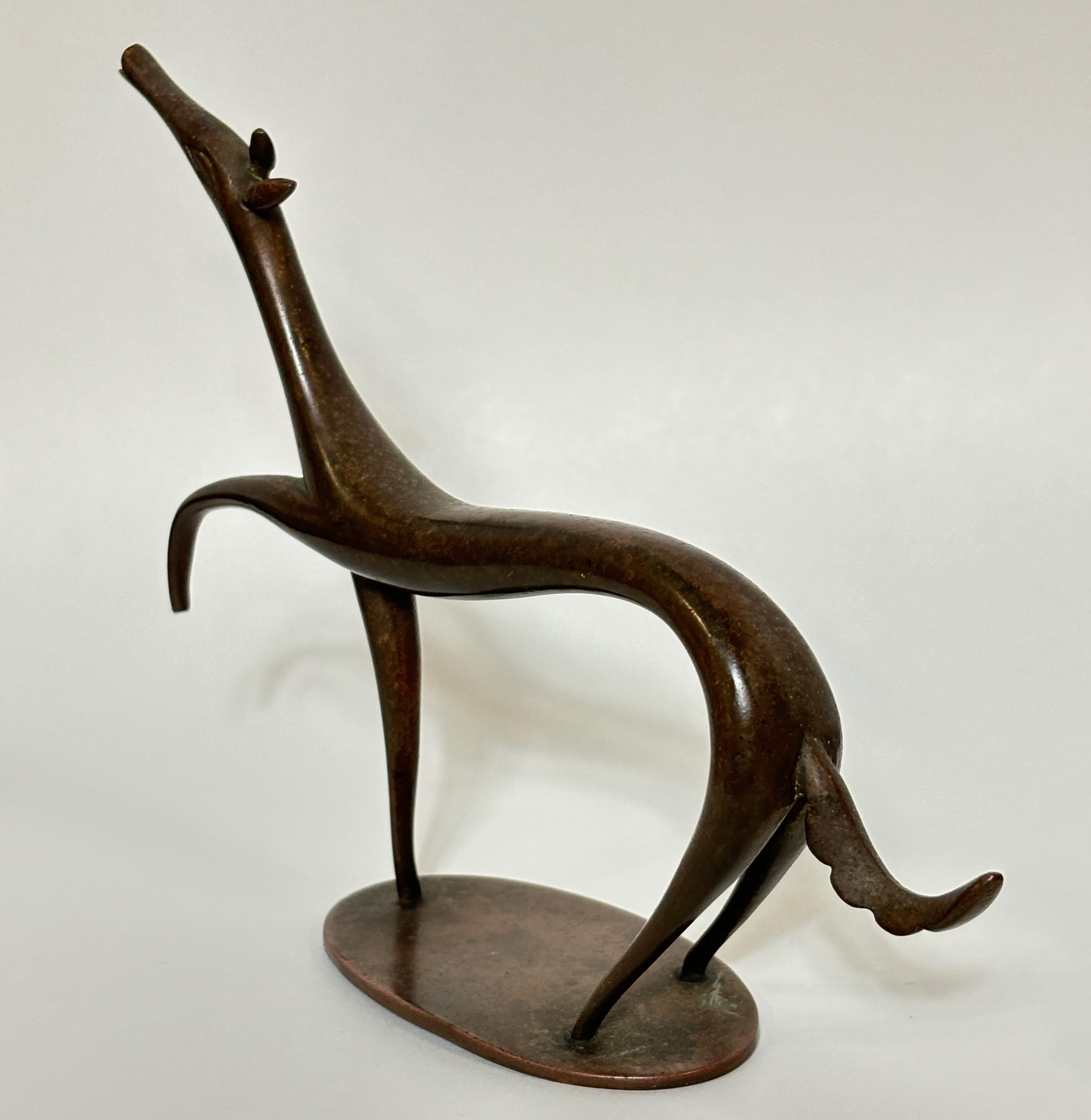 20ième siècle Ancien chien autrichien Hagenauer en bronze de la période Art déco en vente
