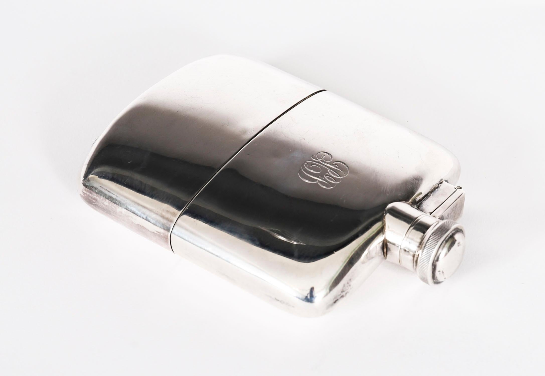 Antica fiaschetta in argento sterling del periodo Art Deco J Dixson & Sons datata 1931 In condizioni buone in vendita a London, GB