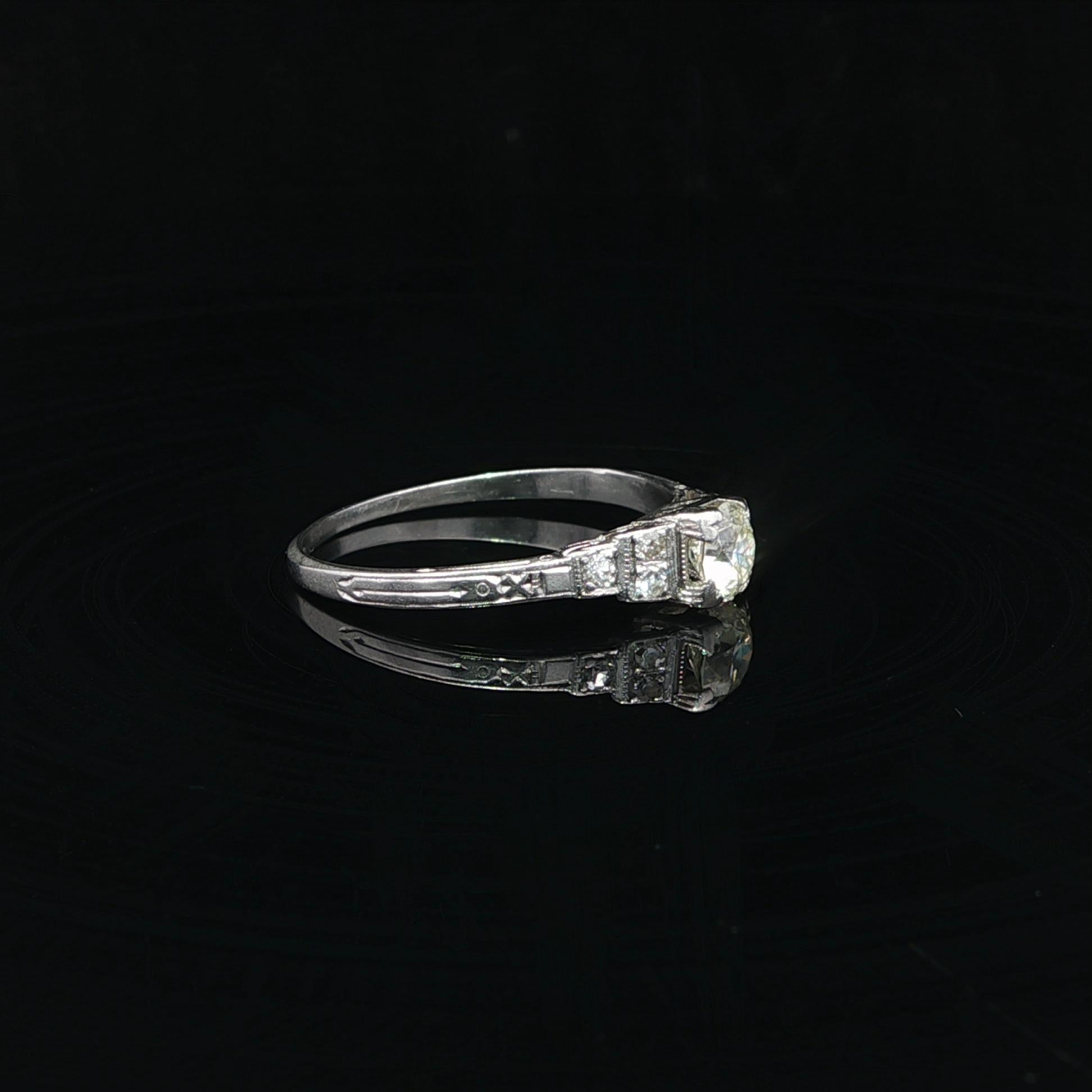 Anello in platino Art Deco 0,34ctw Old Cut Diamond Dainty Step Sides in vendita 7