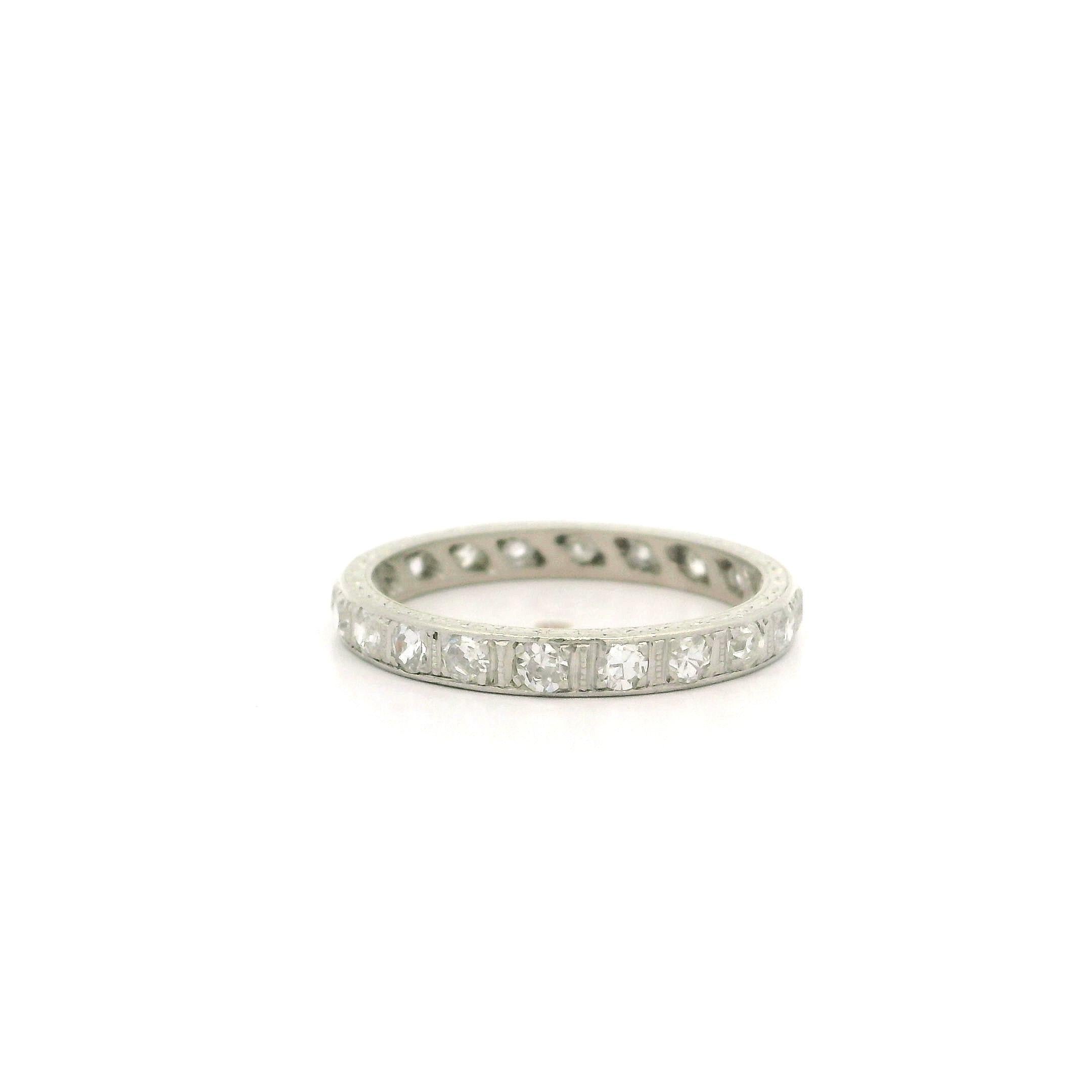 --Stone(s):--
(20) Natural Genuine Diamonds - Old Mine & Single Cut - Pave Set - Nice Brilliant White Color - 0.65ctw (approx.)

Material: Solid .700+ Platinum
Weight: 2.3 Gram
Ring Size: 5.5 (Fitted on a finger, ring can not be sized)
Ring Width: