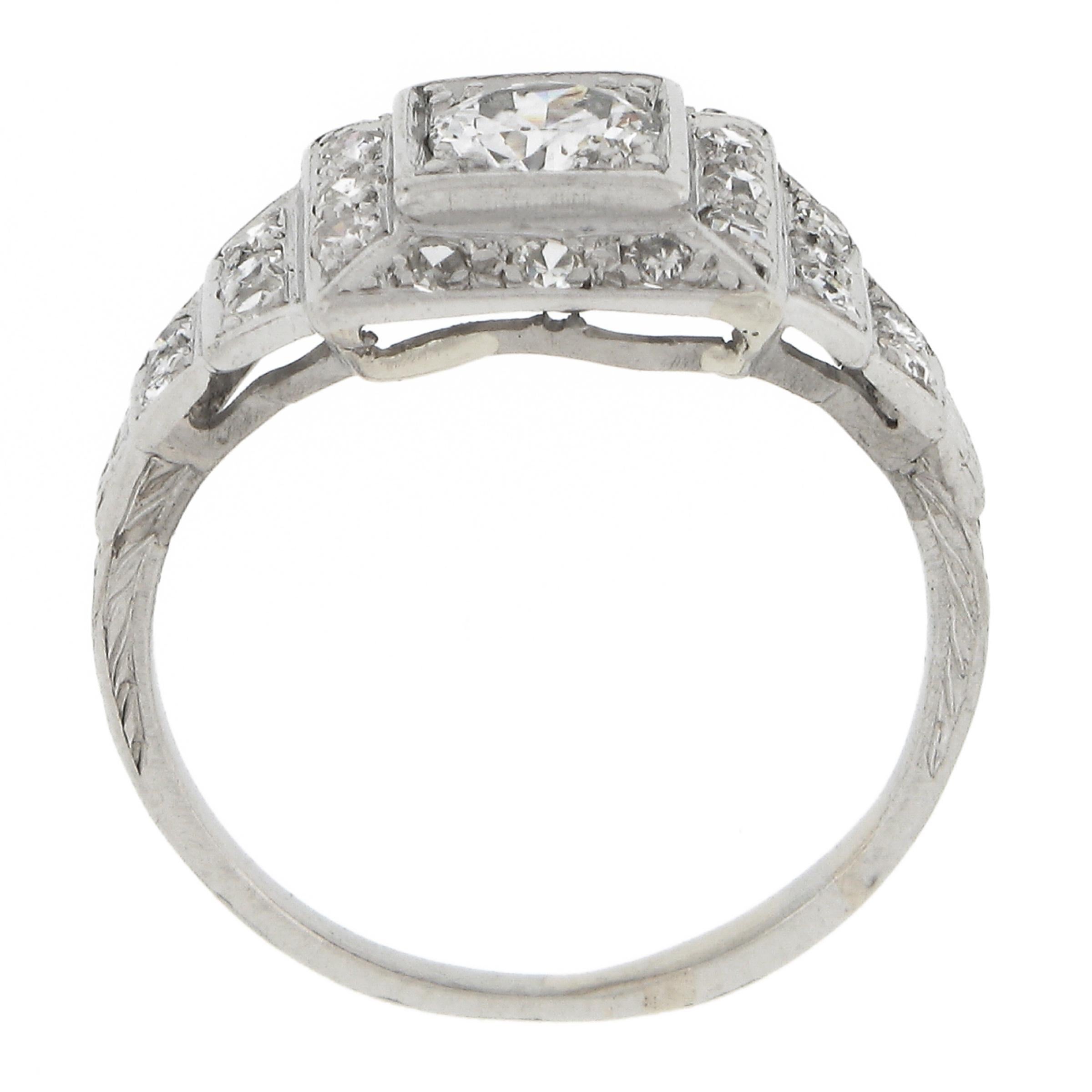 Antiker Art Deco Platin 0,79 Karat Altschliff Pavé gefasster Diamant Step Pyramidenring 2