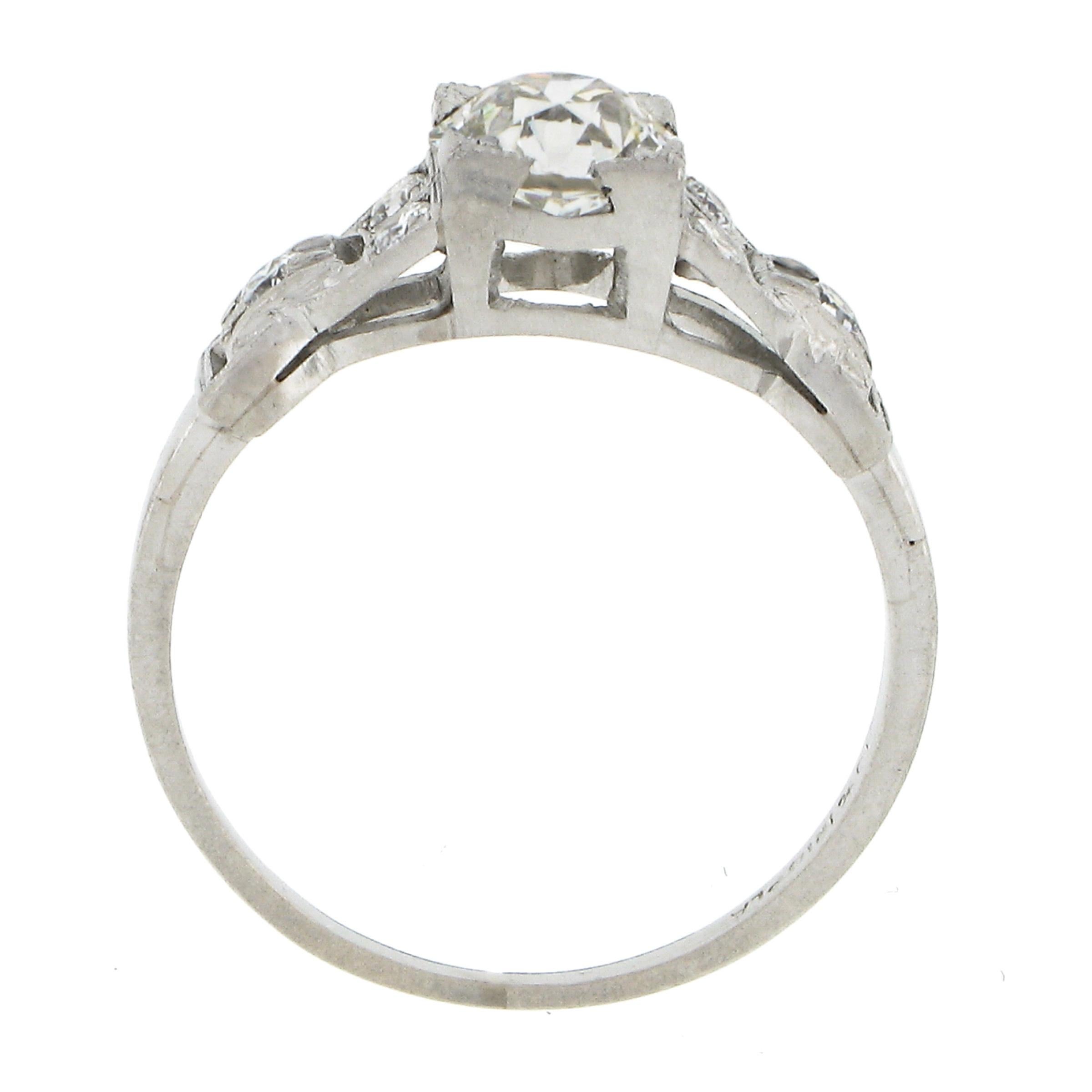 Bague Art déco ancienne style boucle latérale en platine avec diamants européens 0,92 carat en vente 3