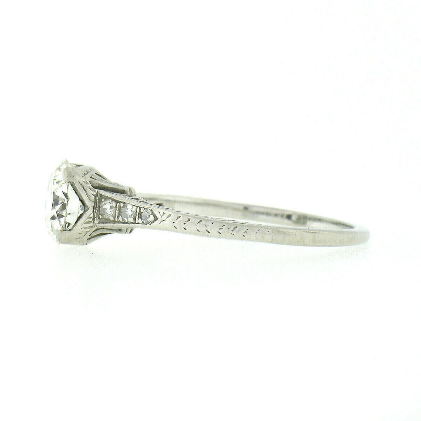 Women's Antique Art Deco Platinum 1.19ct GIA Round Diamond Old Solitaire Engagement Ring For Sale