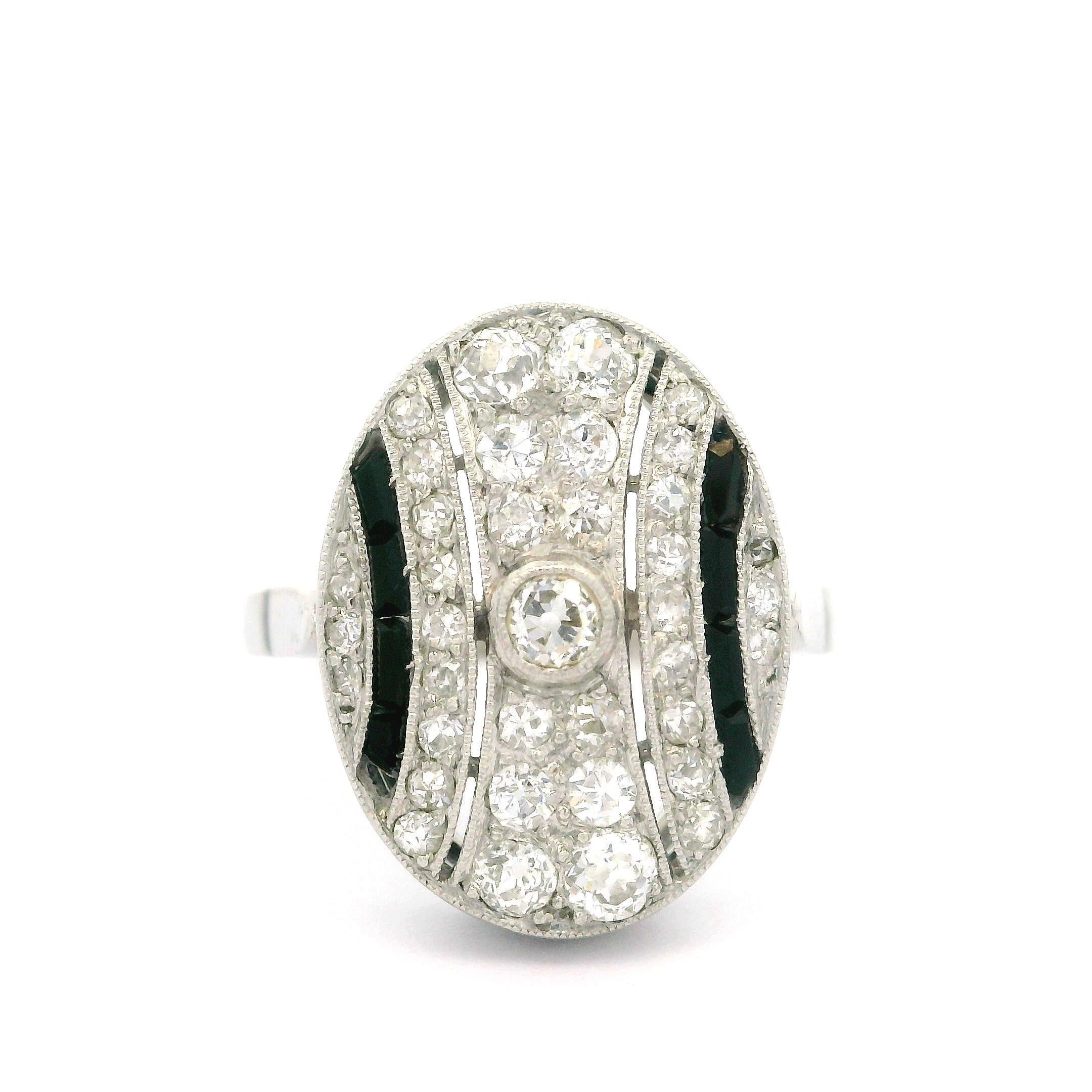 Women's Antique Art Deco Platinum 2.60ctw Diamond & Black Onyx Ring Pin Brooch Set