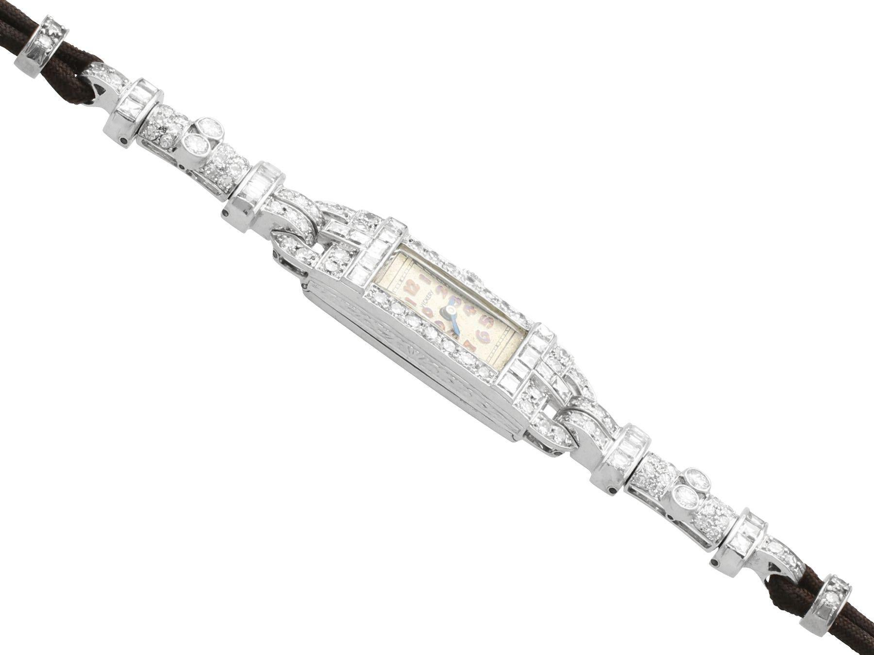 Antike Art-Déco-Cocktailuhr aus Platin mit 2,97 Karat Diamanten, um 1930 im Zustand „Hervorragend“ in Jesmond, Newcastle Upon Tyne
