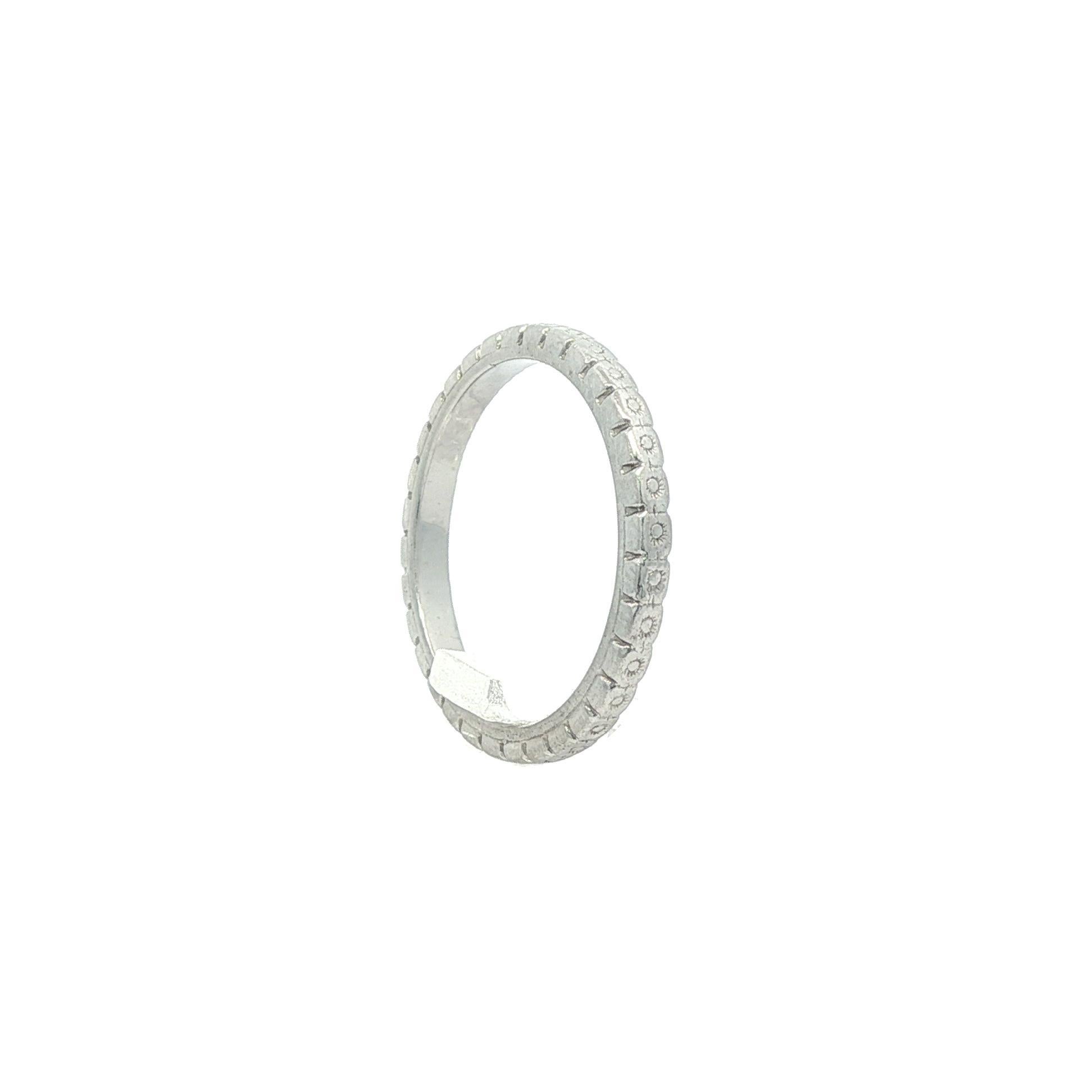 Antike Art Deco Platin 2mm Floral Eternity Stackable Band Ring sz 5,5 im Zustand „Gut“ im Angebot in Montclair, NJ