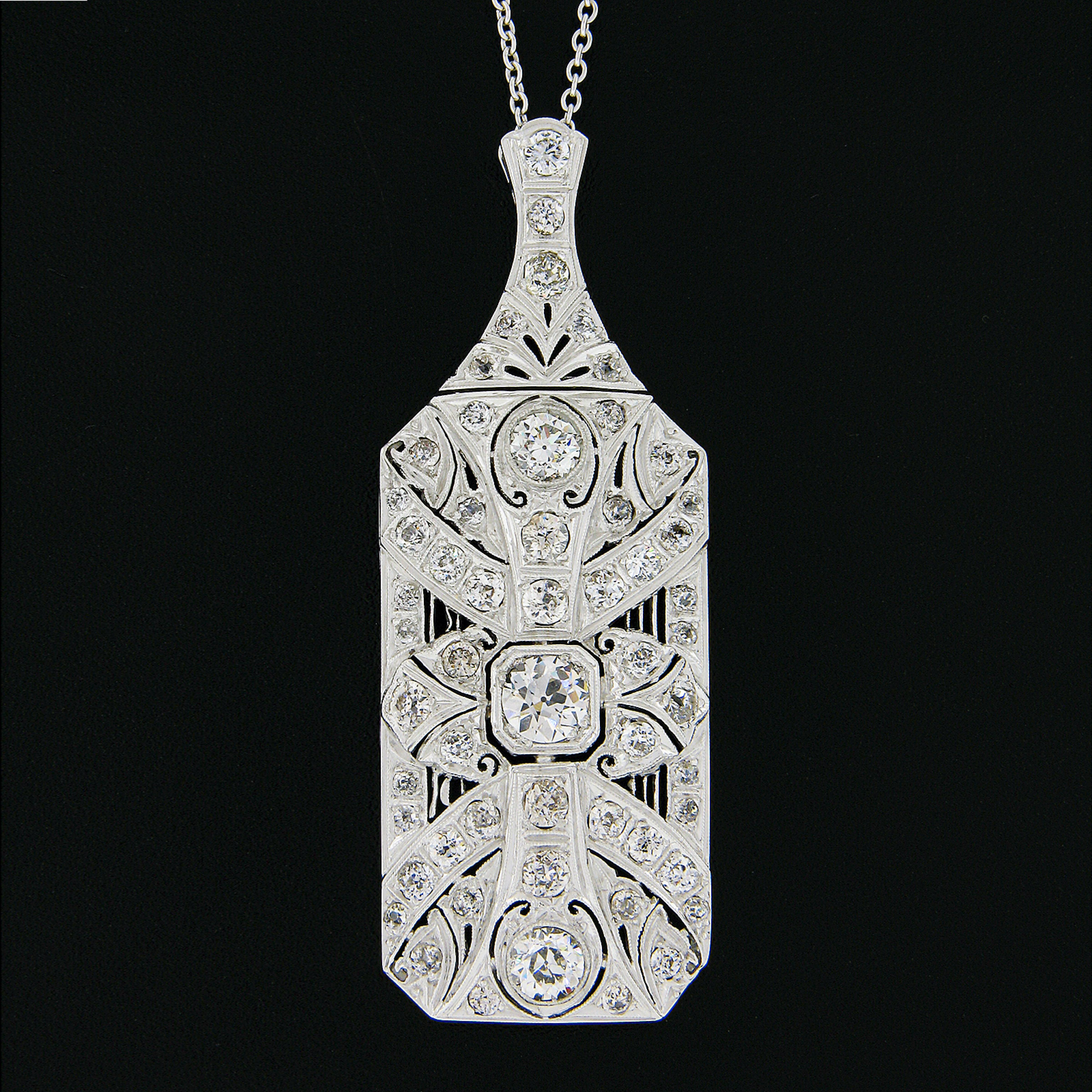 Taille vieille Europe Chaîne pendentif grande table Art déco ancienne en platine avec diamant européen ancien de 4,37 carats en vente