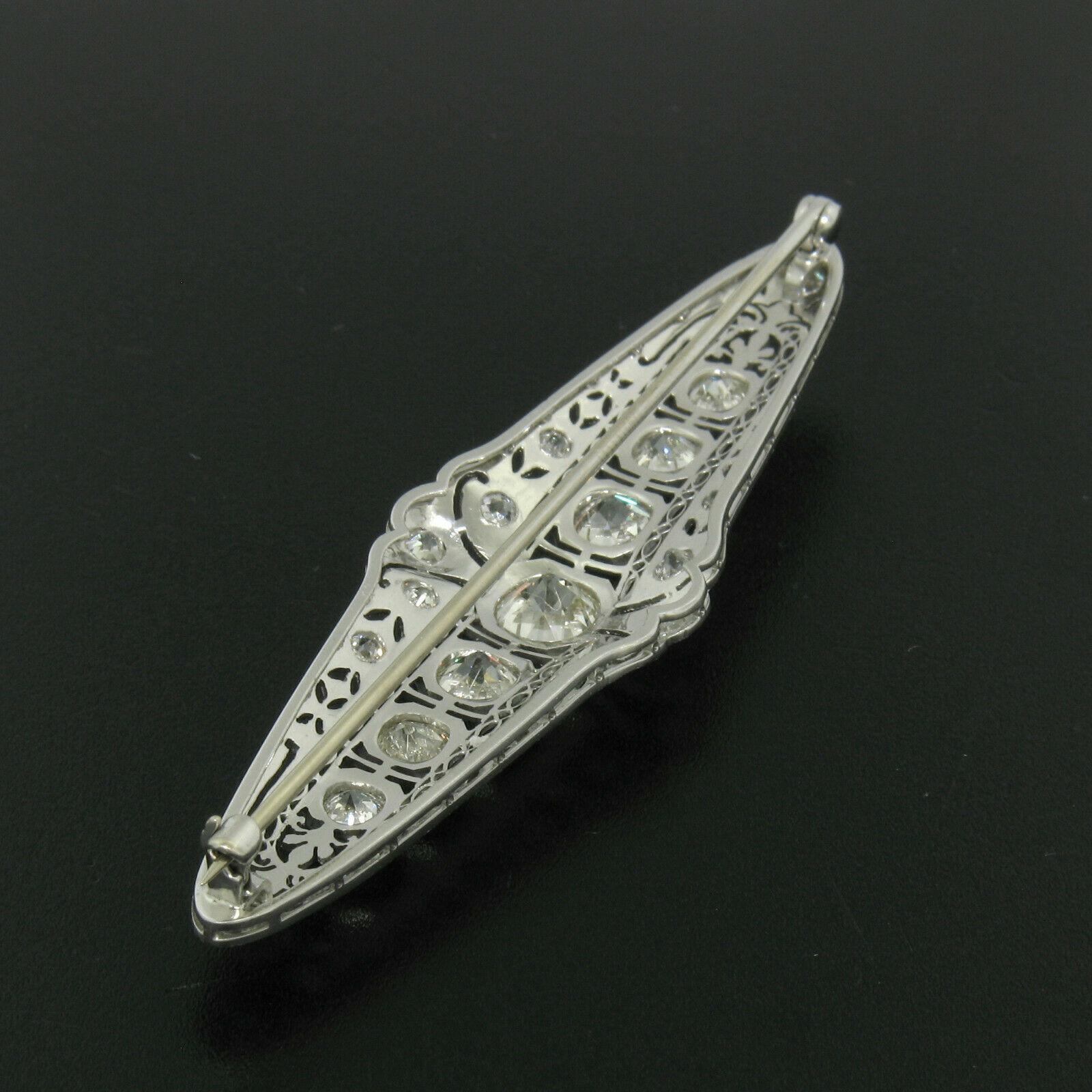 Art Deco Platinum 6.0 Carat Old Euro and Mine Cut Diamond Filigree Brooch Pin For Sale 2