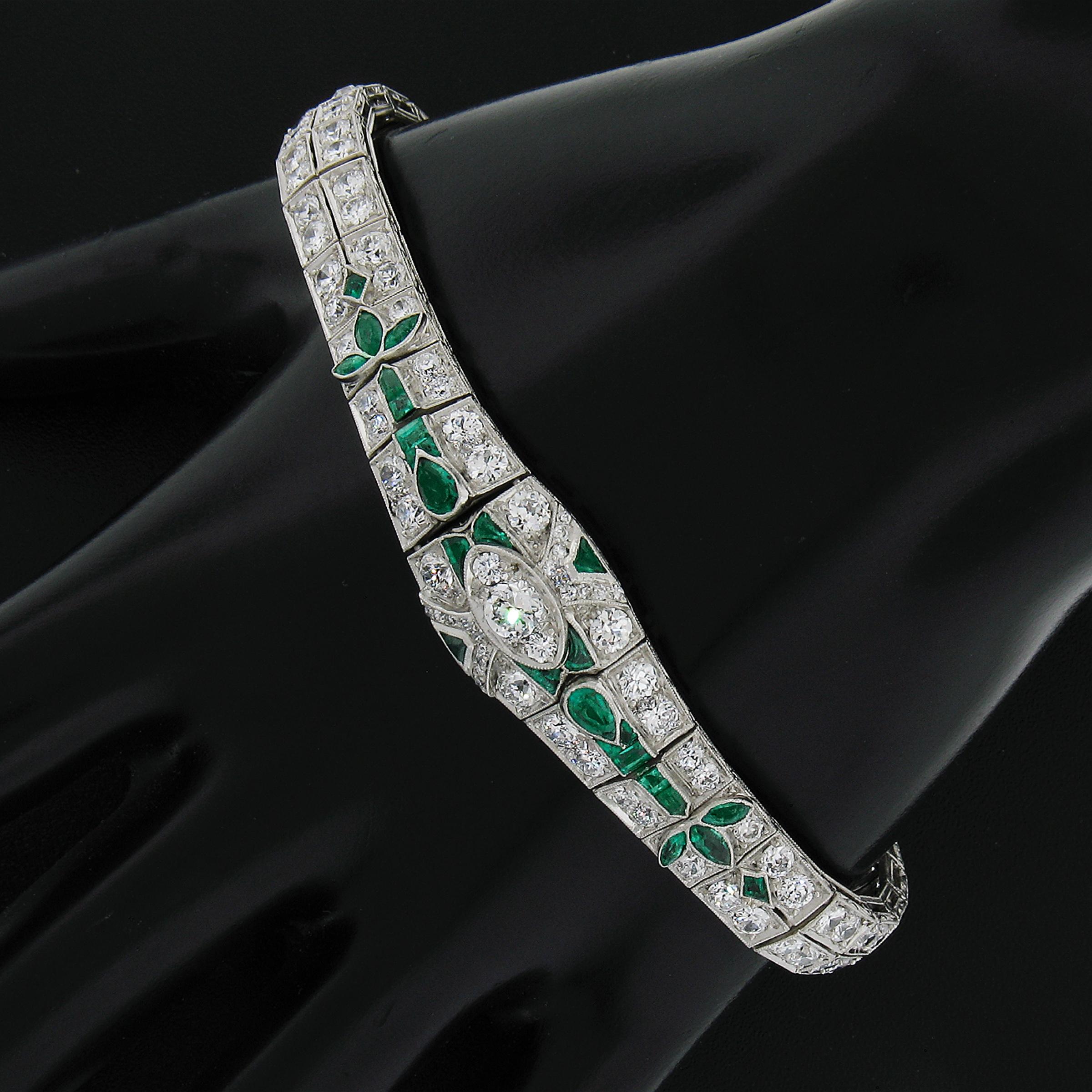 Old European Cut Antique Art Deco Platinum 9.5ctw Old European Diamond & Emerald Flower Bracelet For Sale