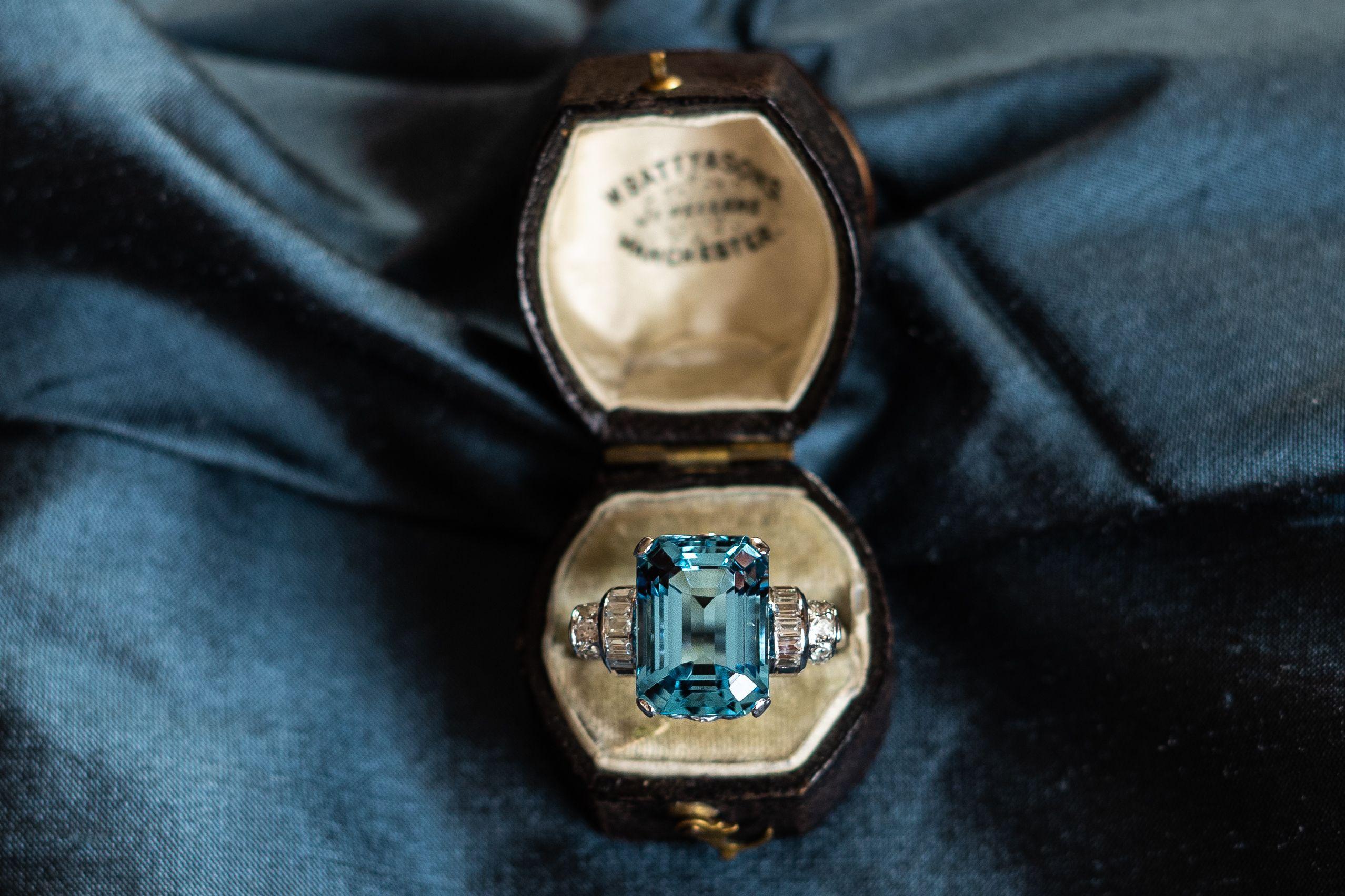 Women's Antique, Art Deco, Platinum, Aquamarine and Diamond Ring For Sale