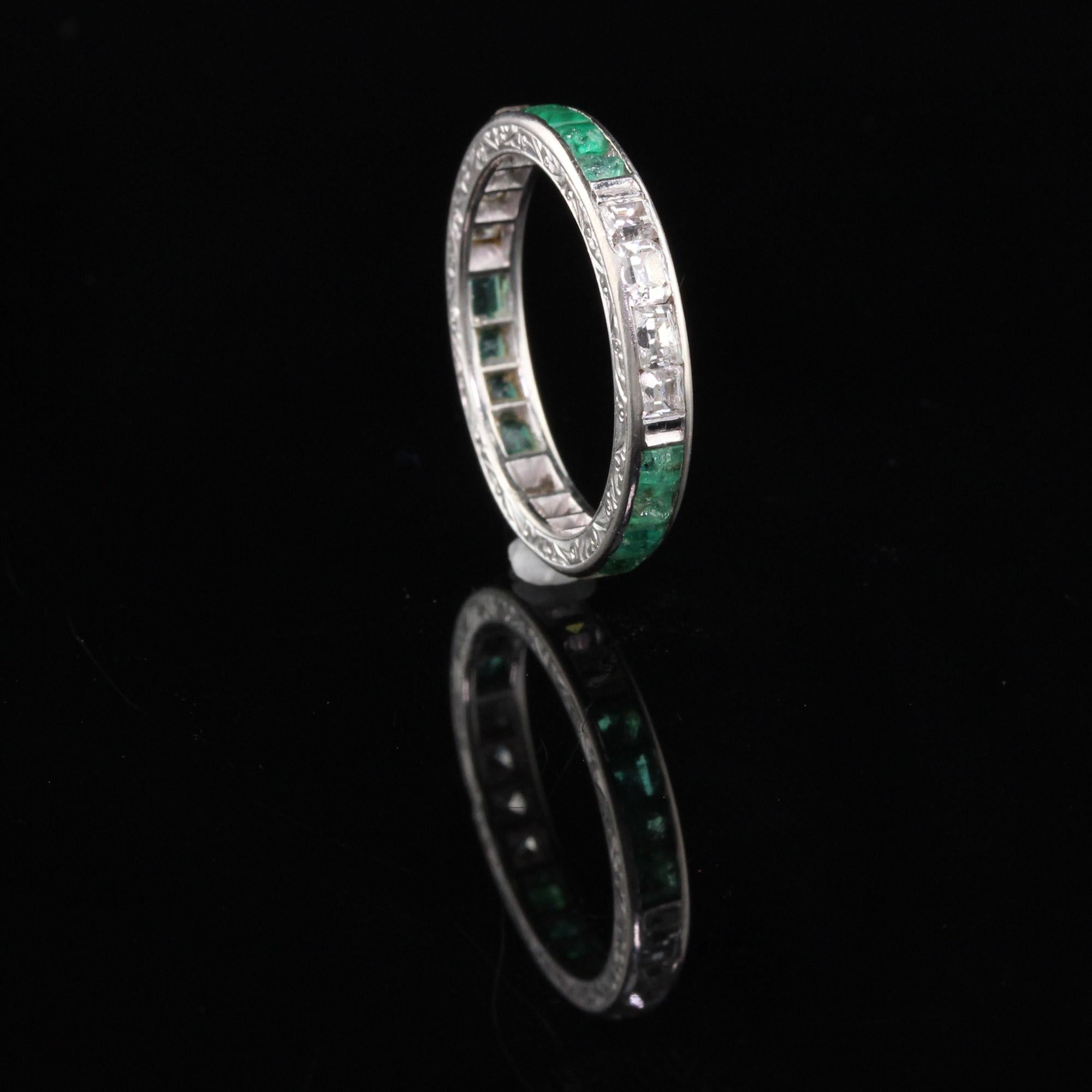Antique Art Deco Platinum Asscher Cut Diamond and Emerald Wedding Band In Good Condition In Great Neck, NY