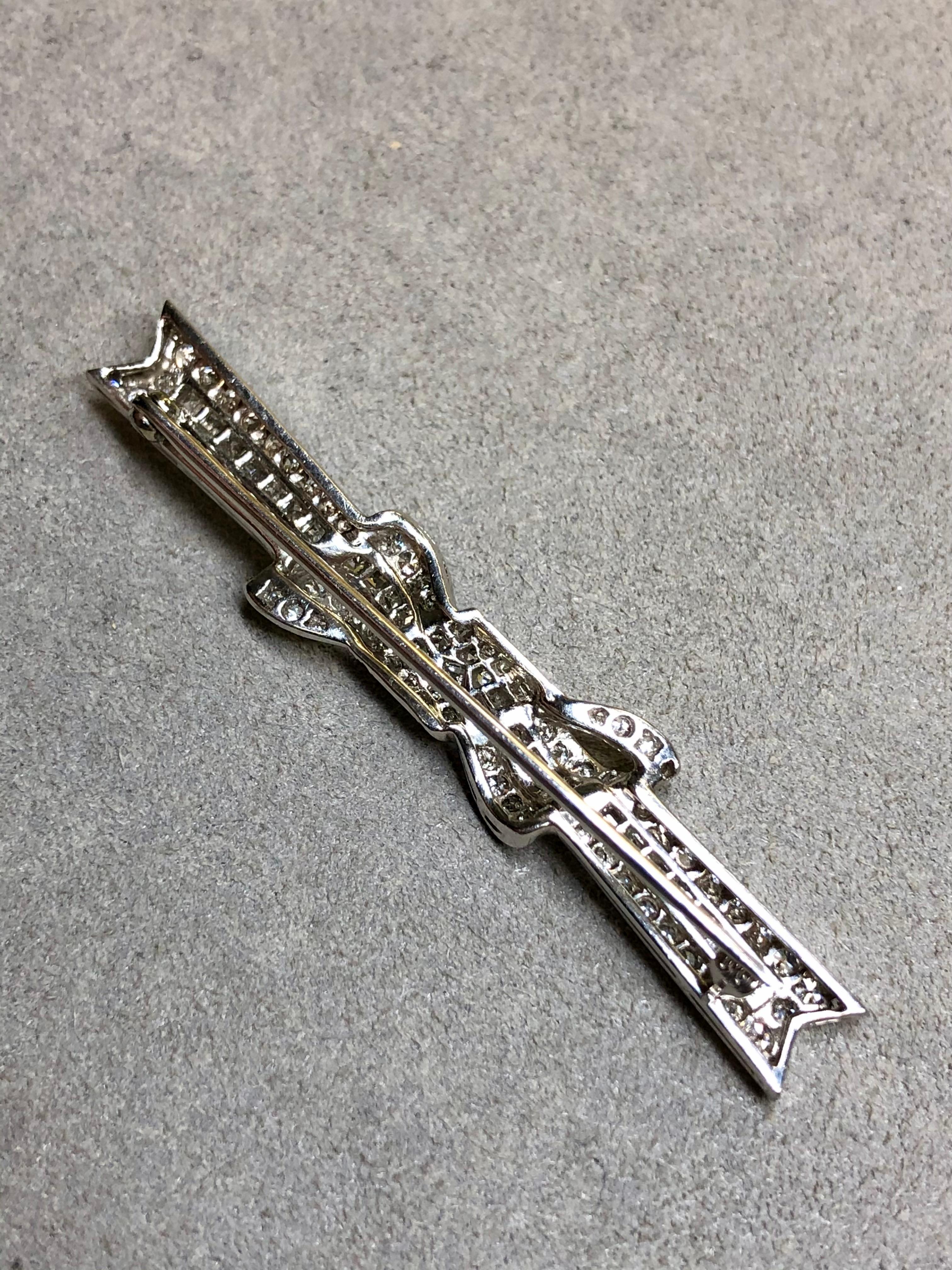 Antique Art Deco Platinum Carre Mine Cut Diamond Bow Pin Brooch 3ctw G Vs In Excellent Condition For Sale In Winter Springs, FL