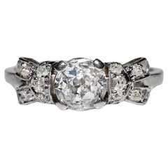 Antique Art Deco Platinum Circa 1920s Natural Diamond Engamemet Solitaire Ring 
