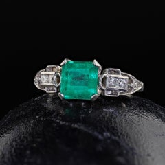 Antique Art Deco Platinum Colombian Emerald and Diamond Engagement Ring - GIA