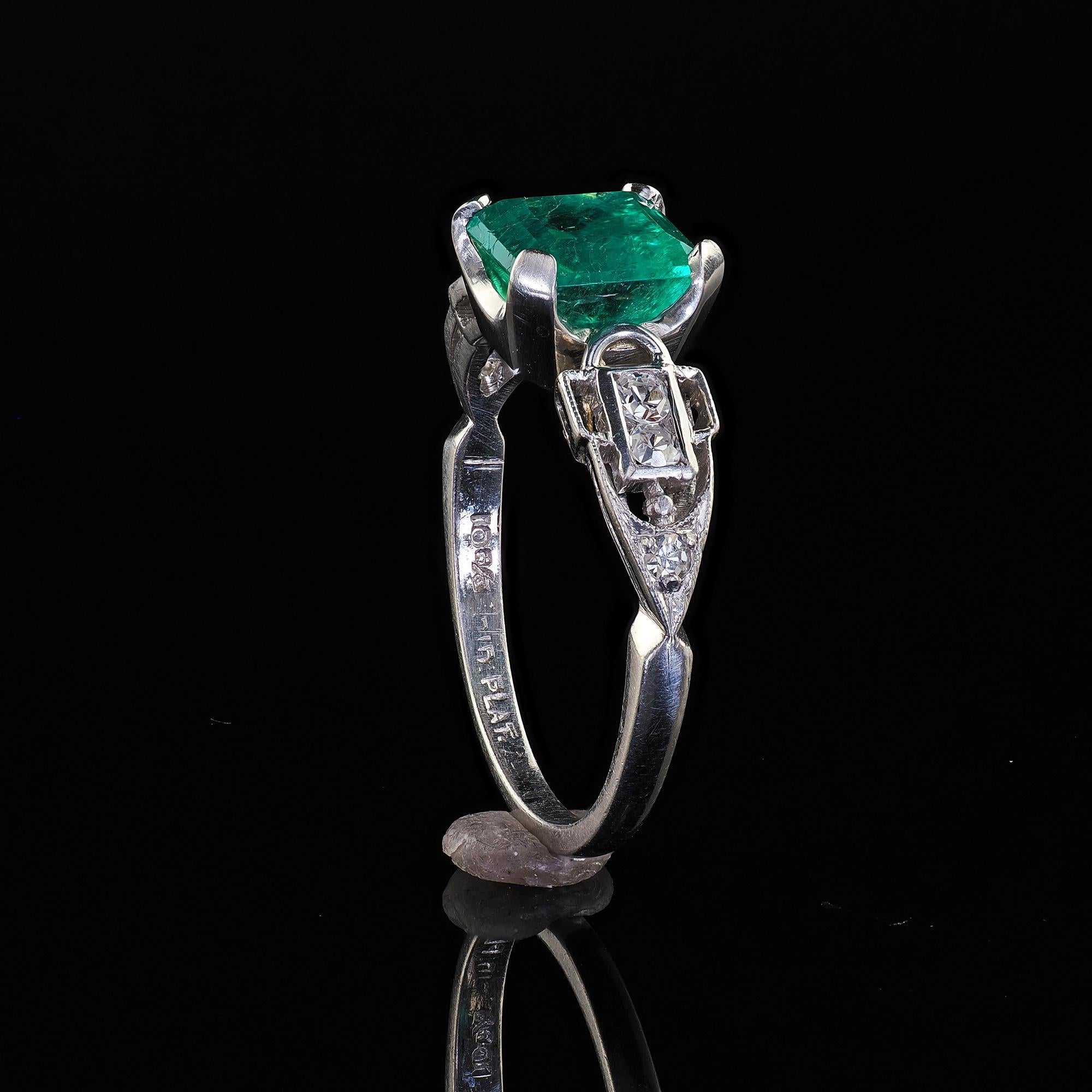 Antique Art Deco Platinum Colombian Emerald and Diamond Engagement Ring - GIA For Sale 4