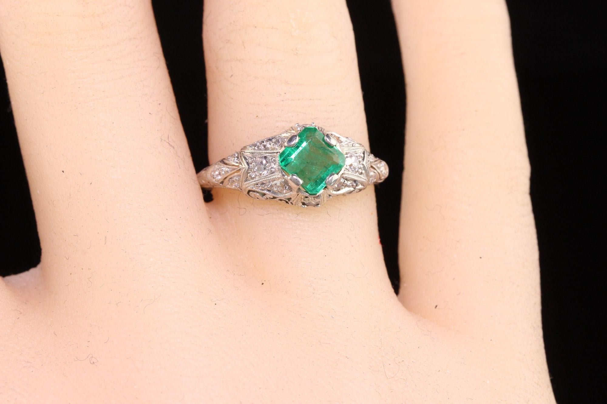 Antique Art Deco Platinum Colombian Emerald Diamond Filigree Engagement Ring 2